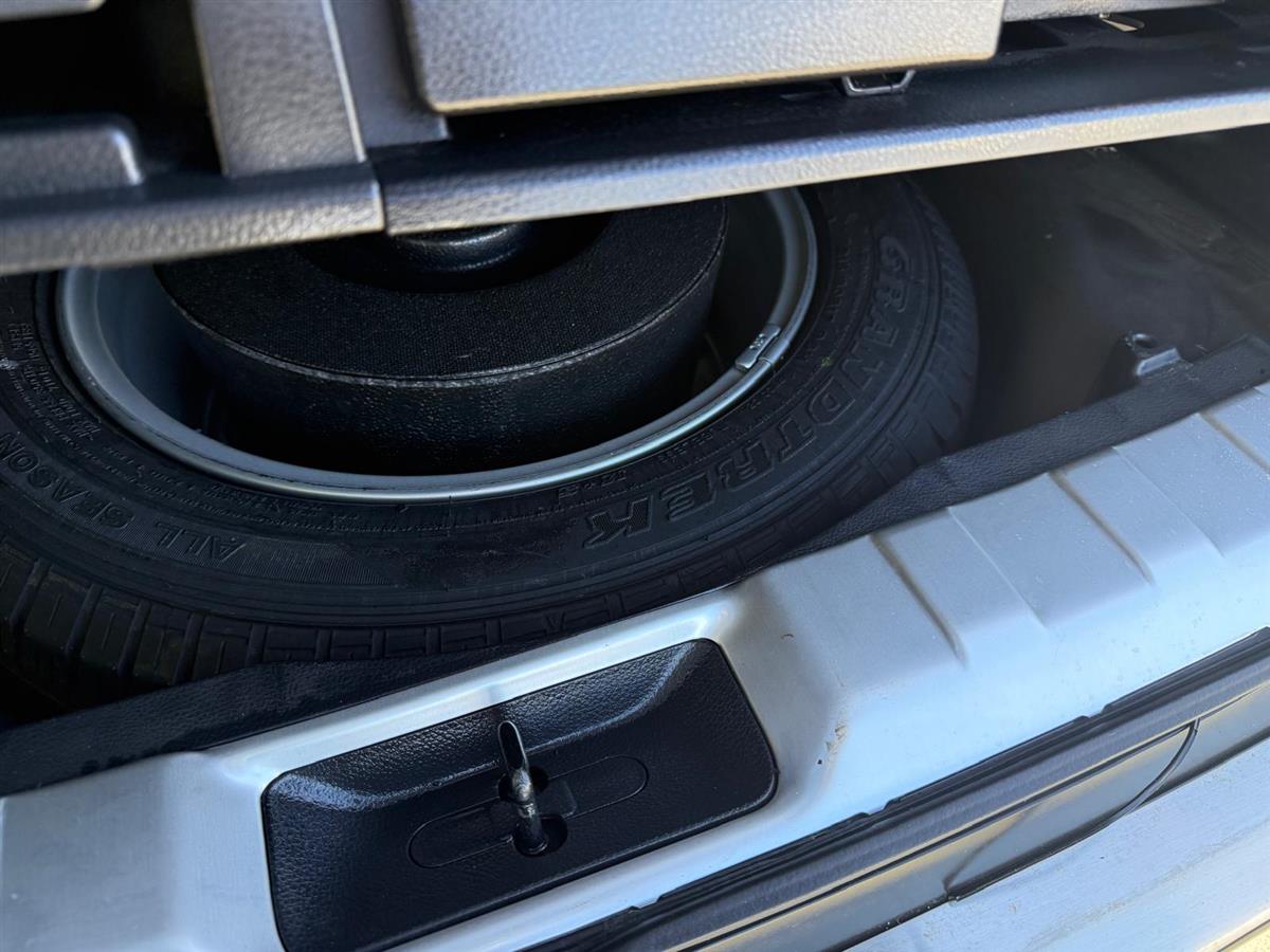 2009 Nissan X-Trail Carousel 1