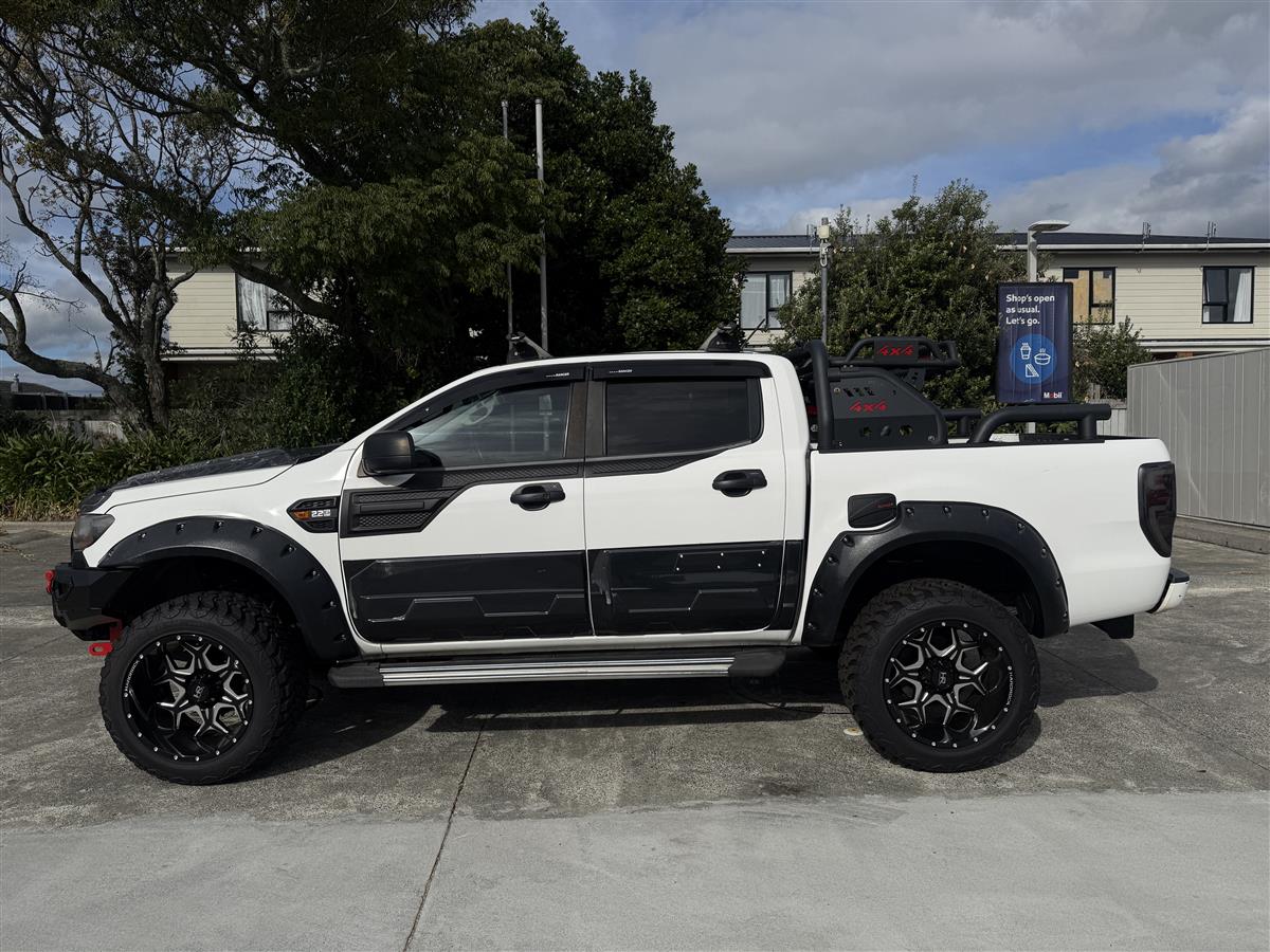 2019 Ford Ranger XL DOUBLE CAB W/S 2. Carousel 3