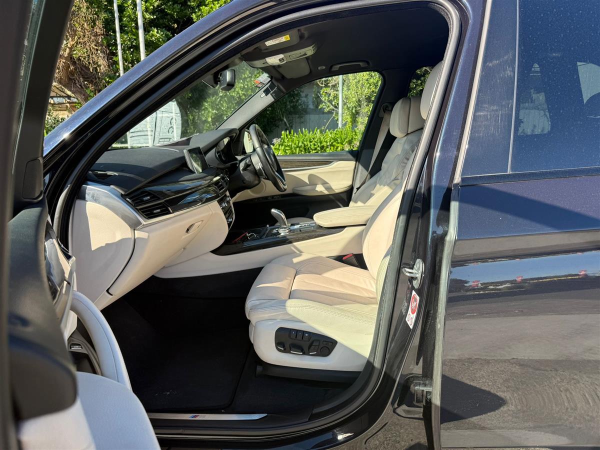 2015 BMW X5 XDRIVE30DSAV 3.0D/4W Carousel 9