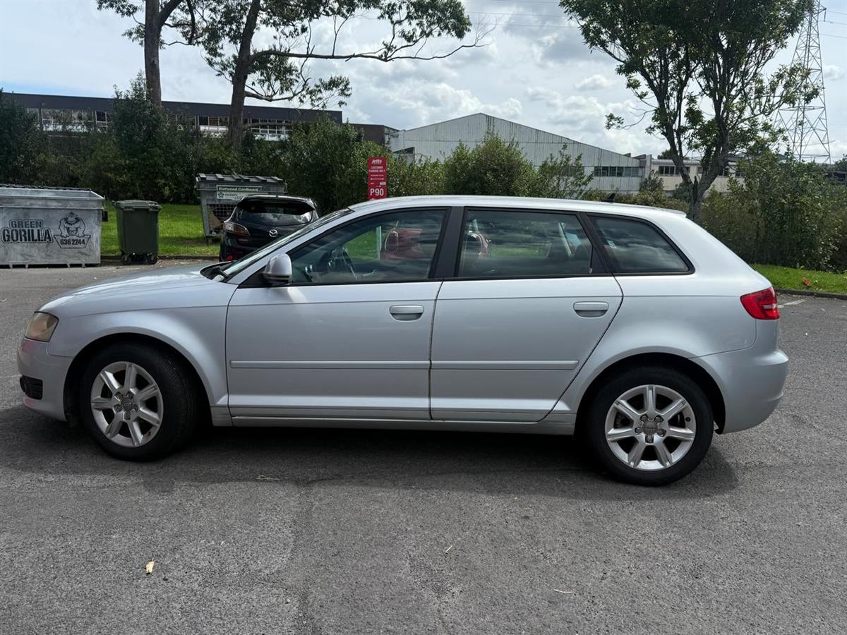 2010 Audi A3 SPORTBACK Carousel 3