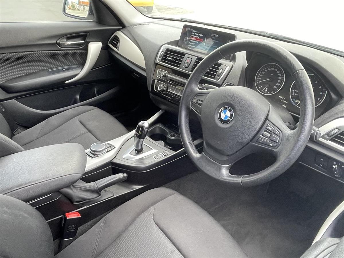 2016 BMW 118i Carousel 9