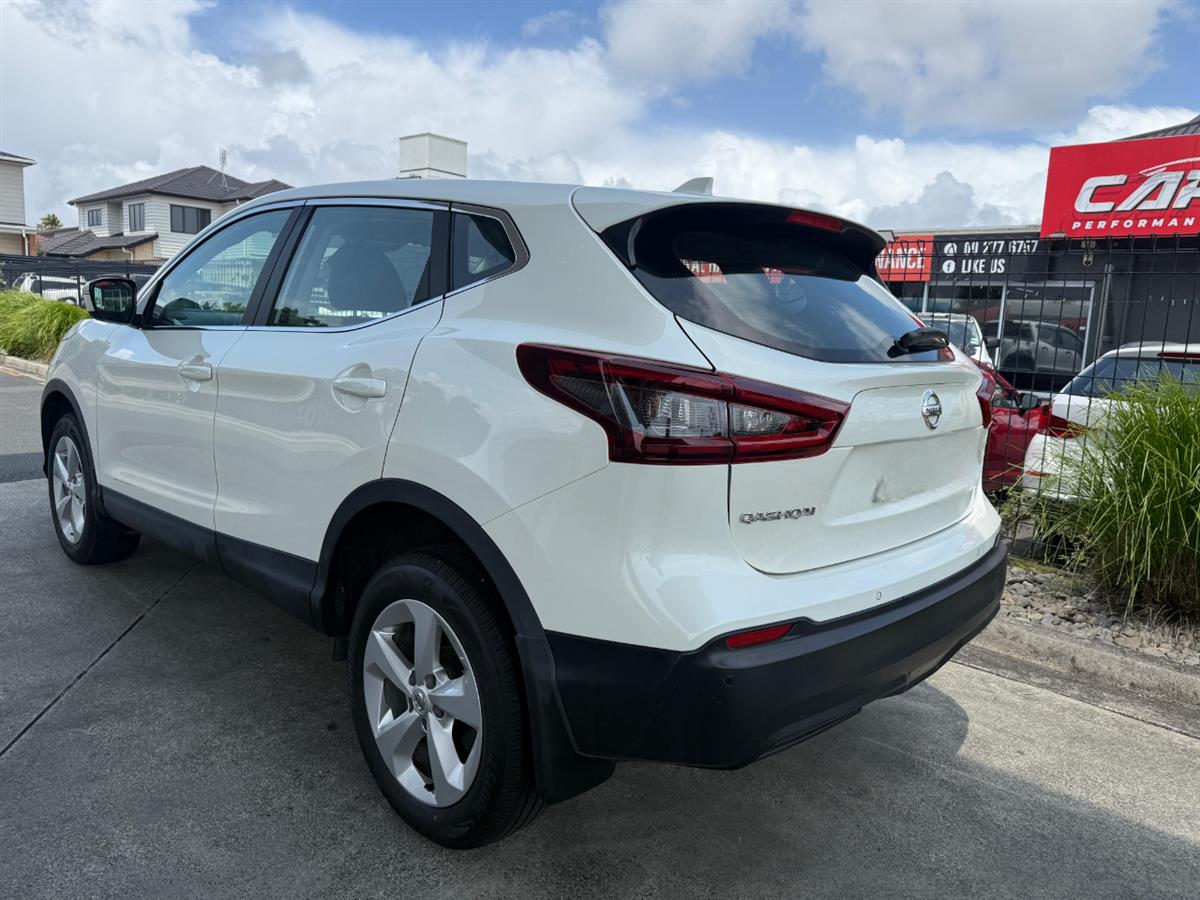 2020 Nissan Qashqai ST 2.0P/1CVT/HA/5DR Carousel 2
