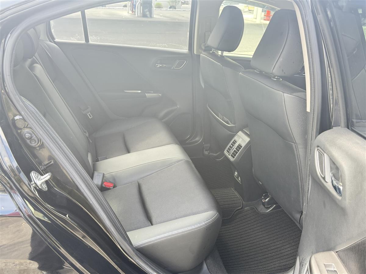 2015 Honda Grace HYBRID Carousel 8