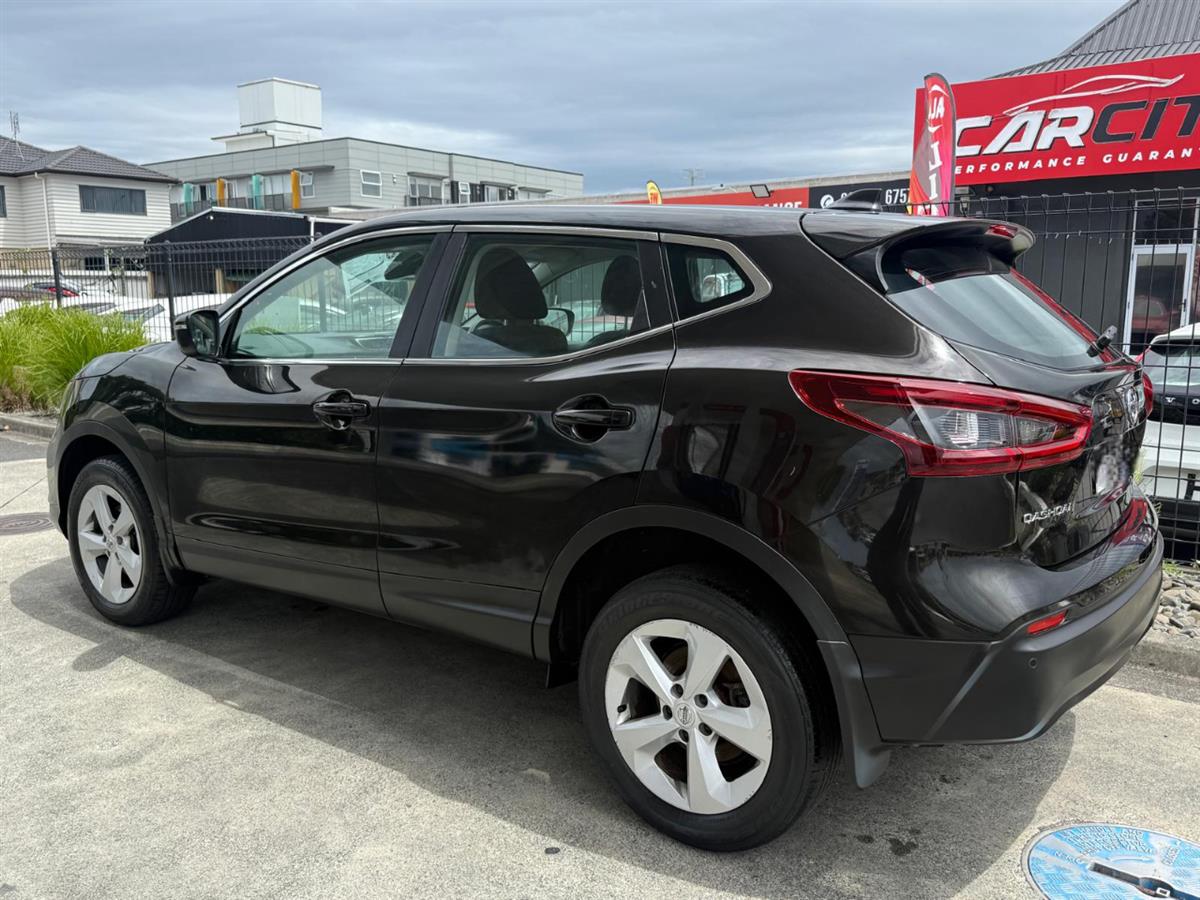 2021 Nissan Qashqai ST 2.0P/CVT Carousel 3