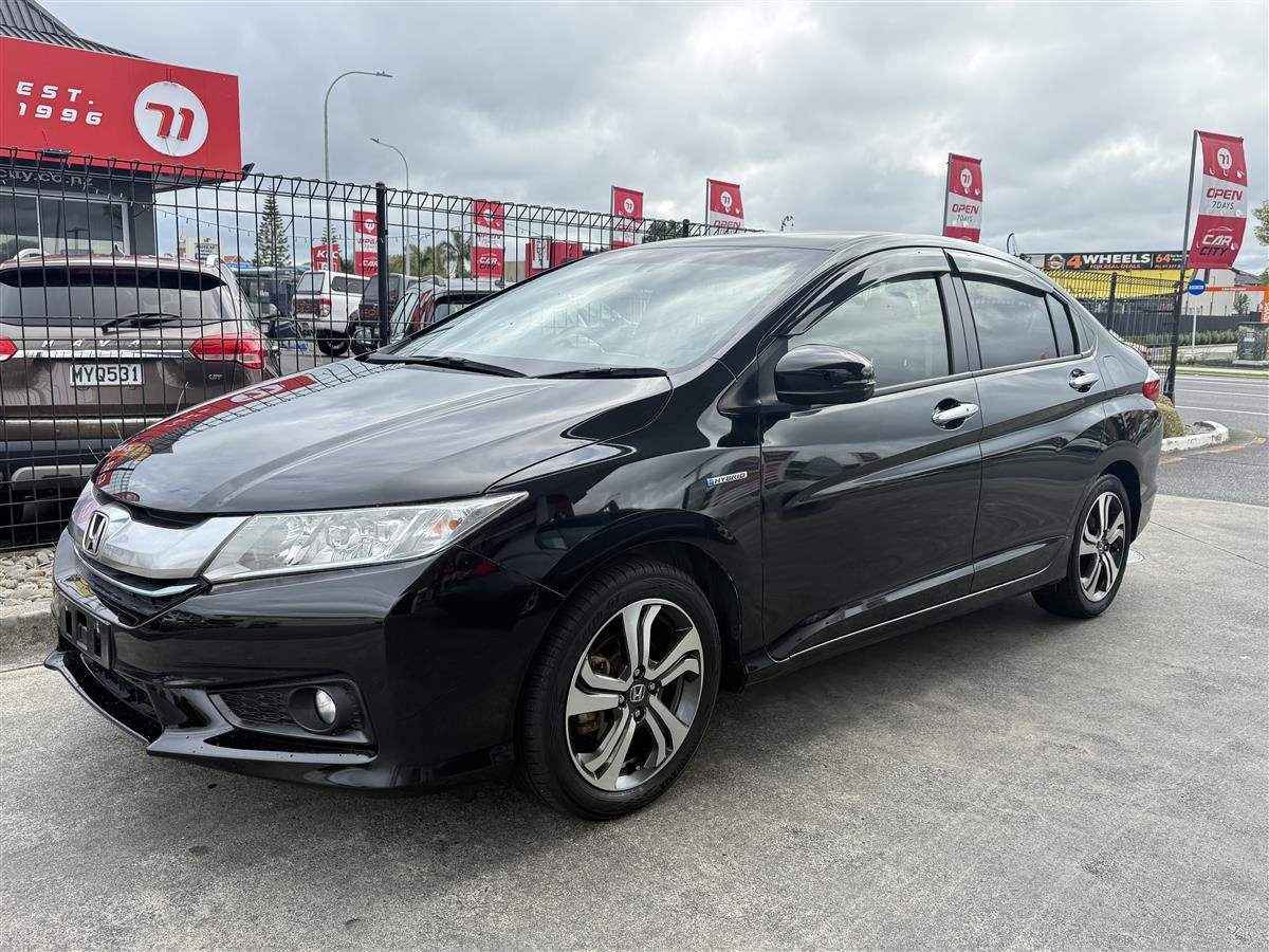 2015 Honda Grace HYBRID Carousel 2