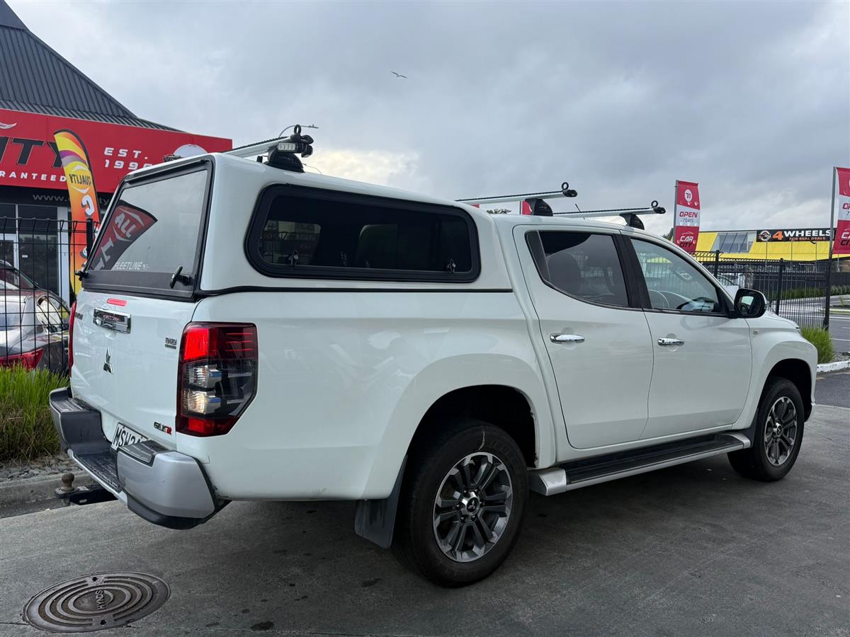 2020 Mitsubishi Triton DC GLXR 6AT 2.4D/6AT Carousel 4