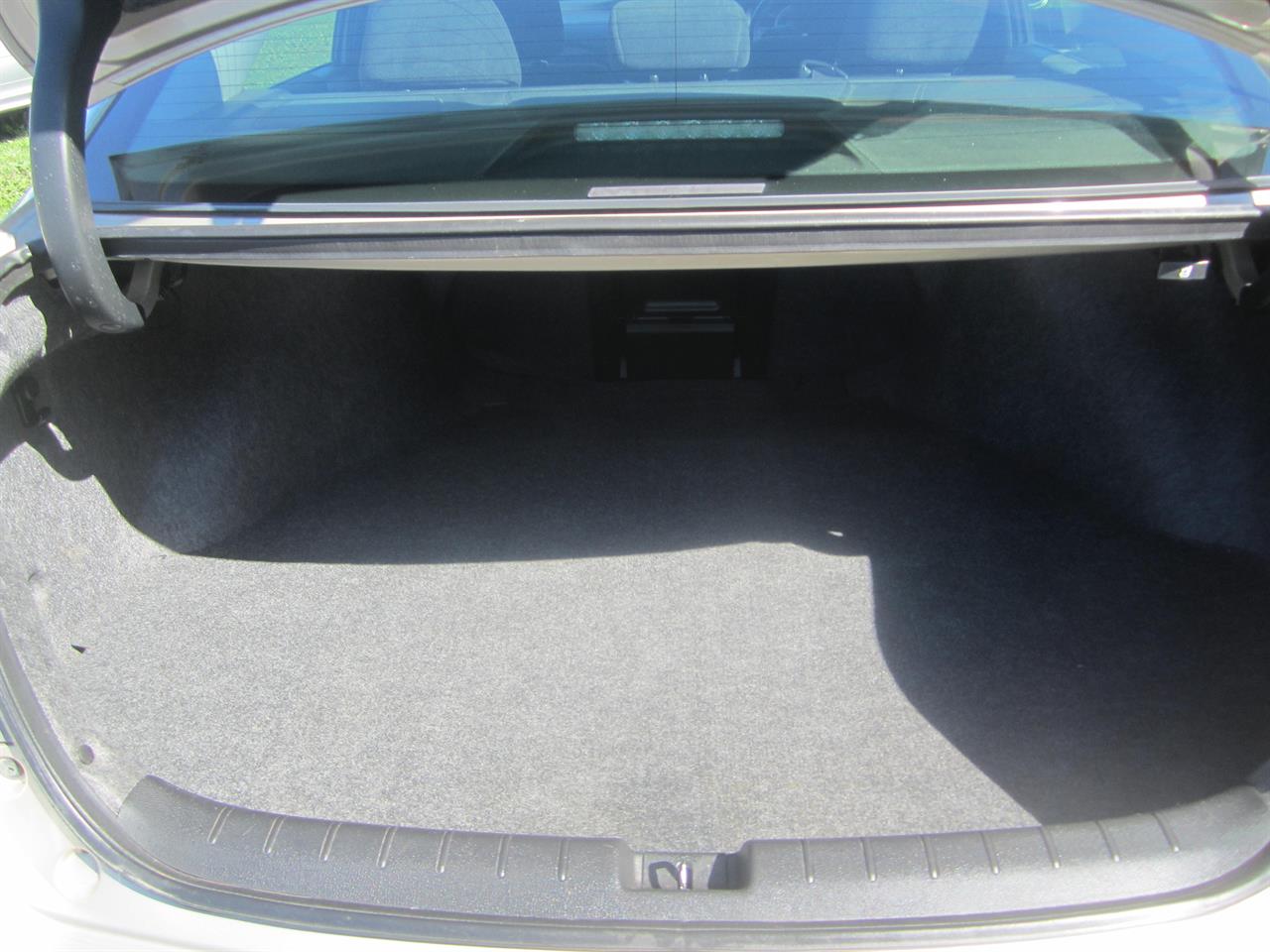 2013 Honda Accord S 2.4 Auto NZ new Low Kms Carousel 2