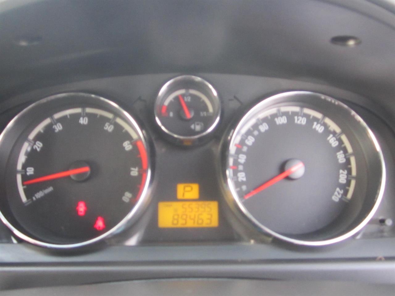 2008 Holden Captiva Maxx 3.2 Auto Low kms Carousel 2
