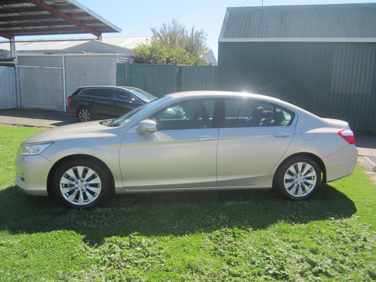 2013 Honda Accord S 2.4 Auto NZ new Low Kms Carousel 12