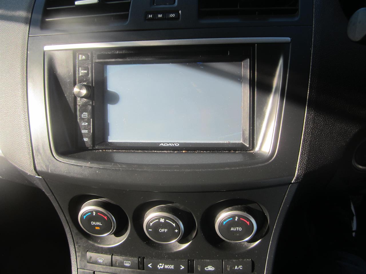 2013 Mazda AXELA 2.0 Auto Sport Carousel 3