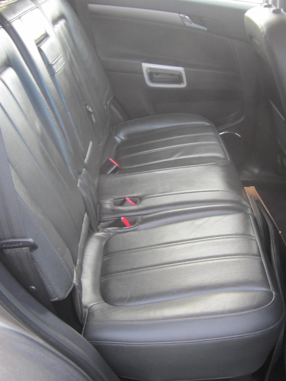 2008 Holden Captiva Maxx 3.2 Auto Low kms Carousel 10