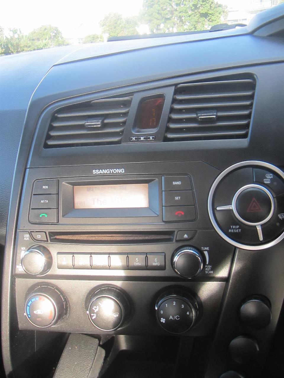 2016 Ssangyong Actyon 2.3 Petrol 5 Speed Maual Carousel 2