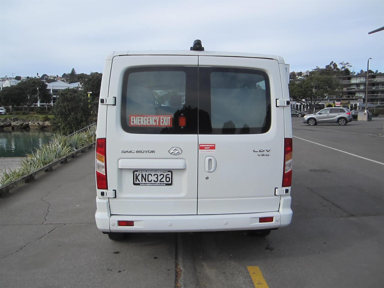 2017 LDV V80 11 seater Mimibus 2.5 Auto Carousel 7