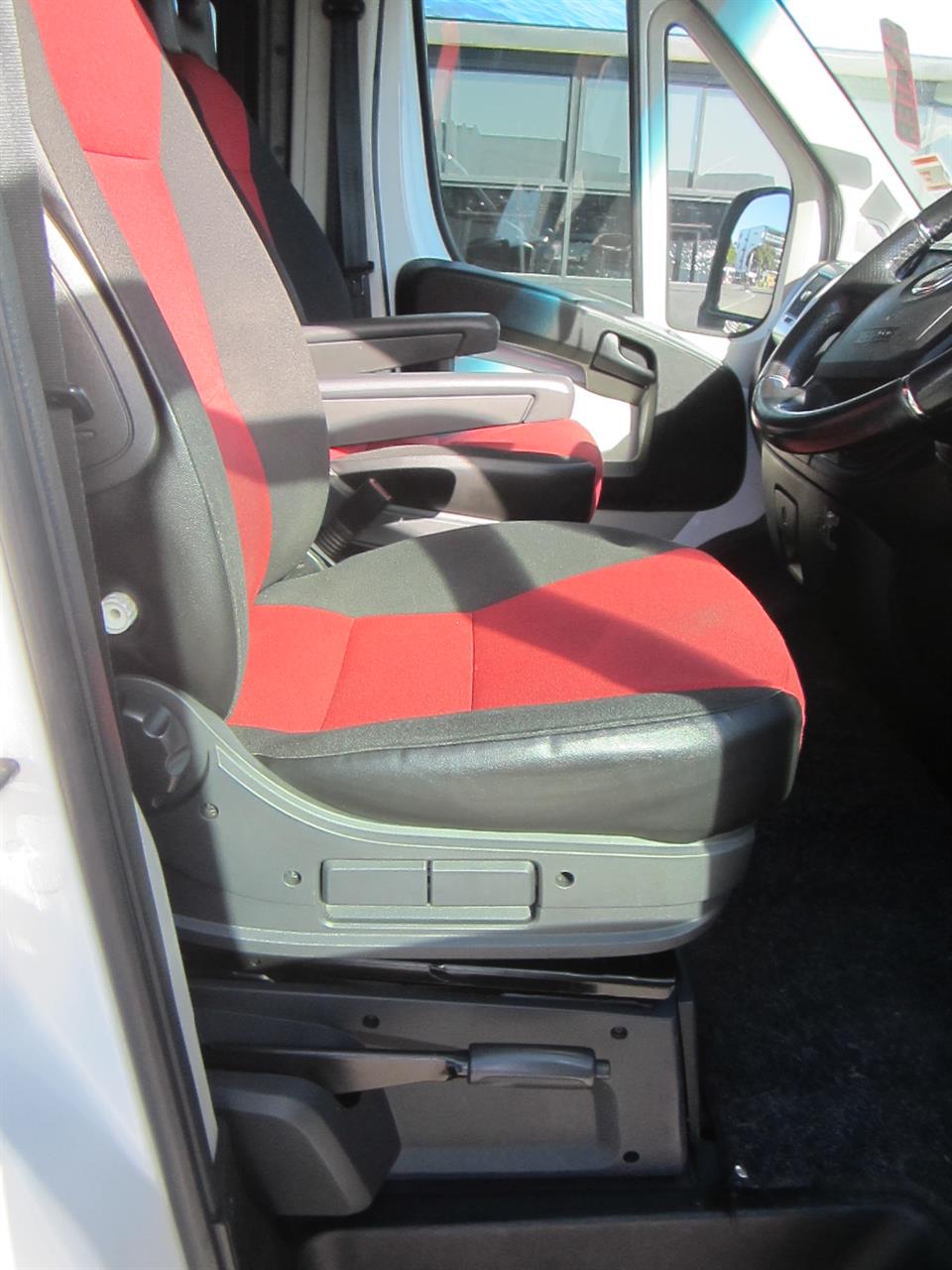 2015 Fiat Ducato 12 Seater Diesel Auto Carousel 10