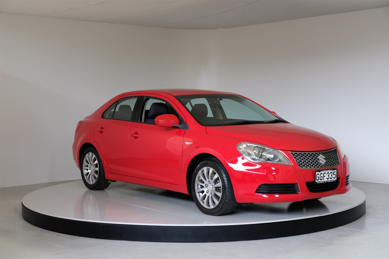 2012 Suzuki Kizashi GLXC 2.4 4DR Carousel 9