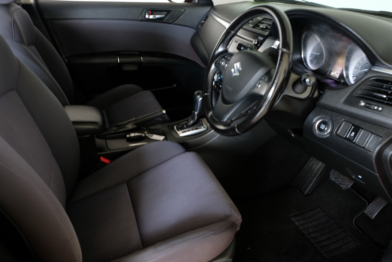 2012 Suzuki Kizashi GLXC 2.4 4DR Carousel 1