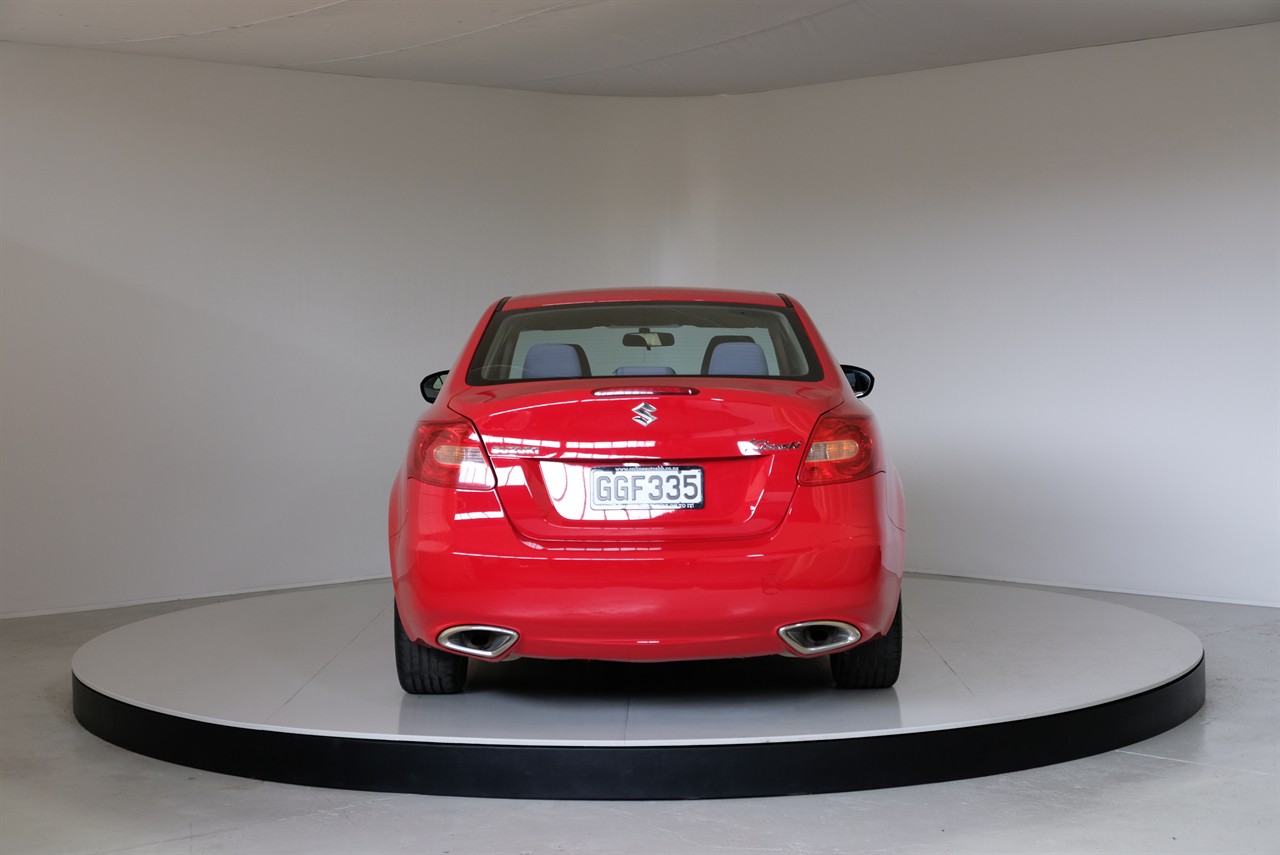 2012 Suzuki Kizashi GLXC 2.4 4DR Carousel 11