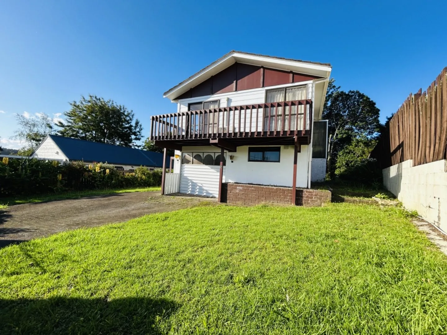 39 Pemberton Ave, Bayview, North Shore City, Auckland Carousel 2