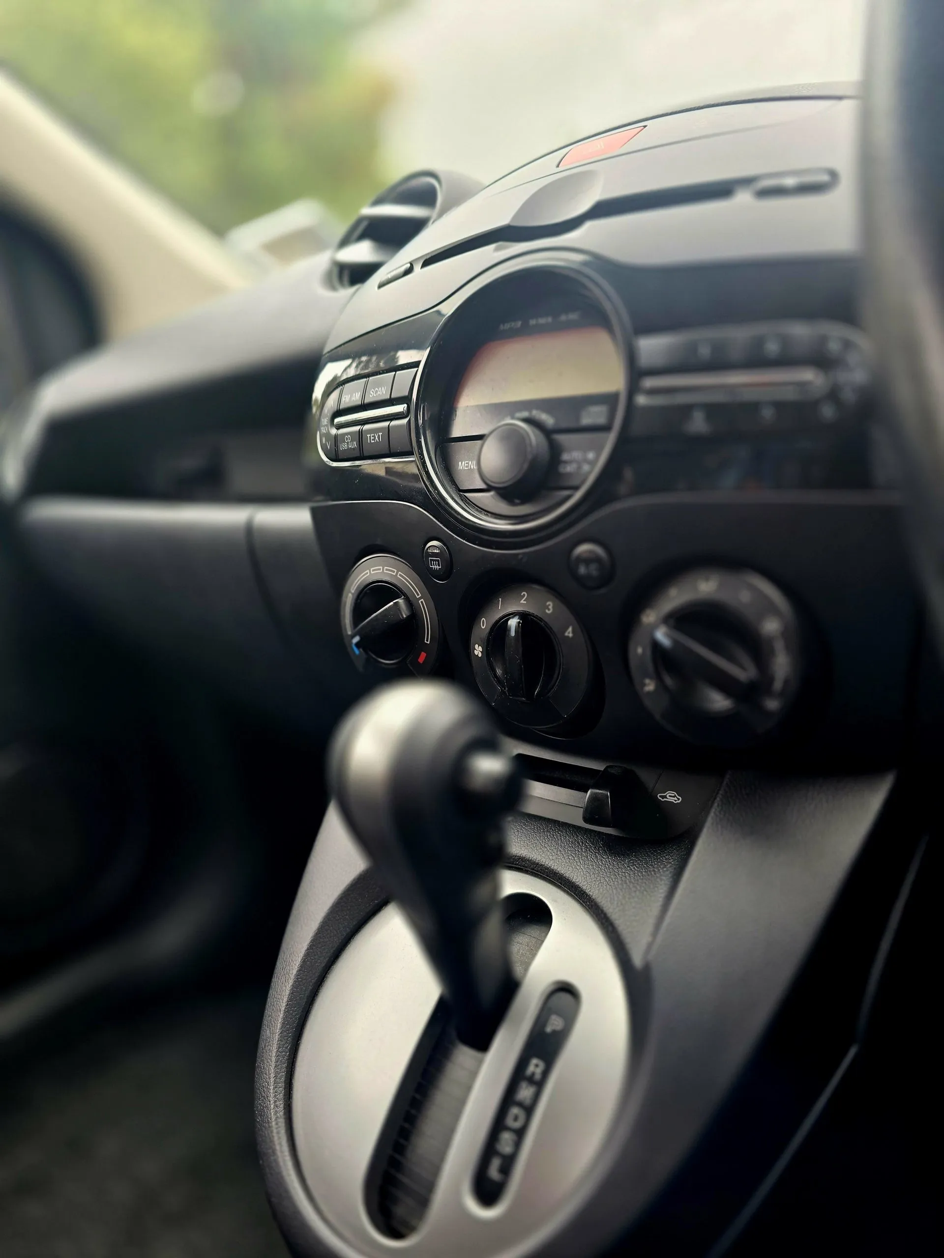 2013 Mazda 2 Classic Carousel 1