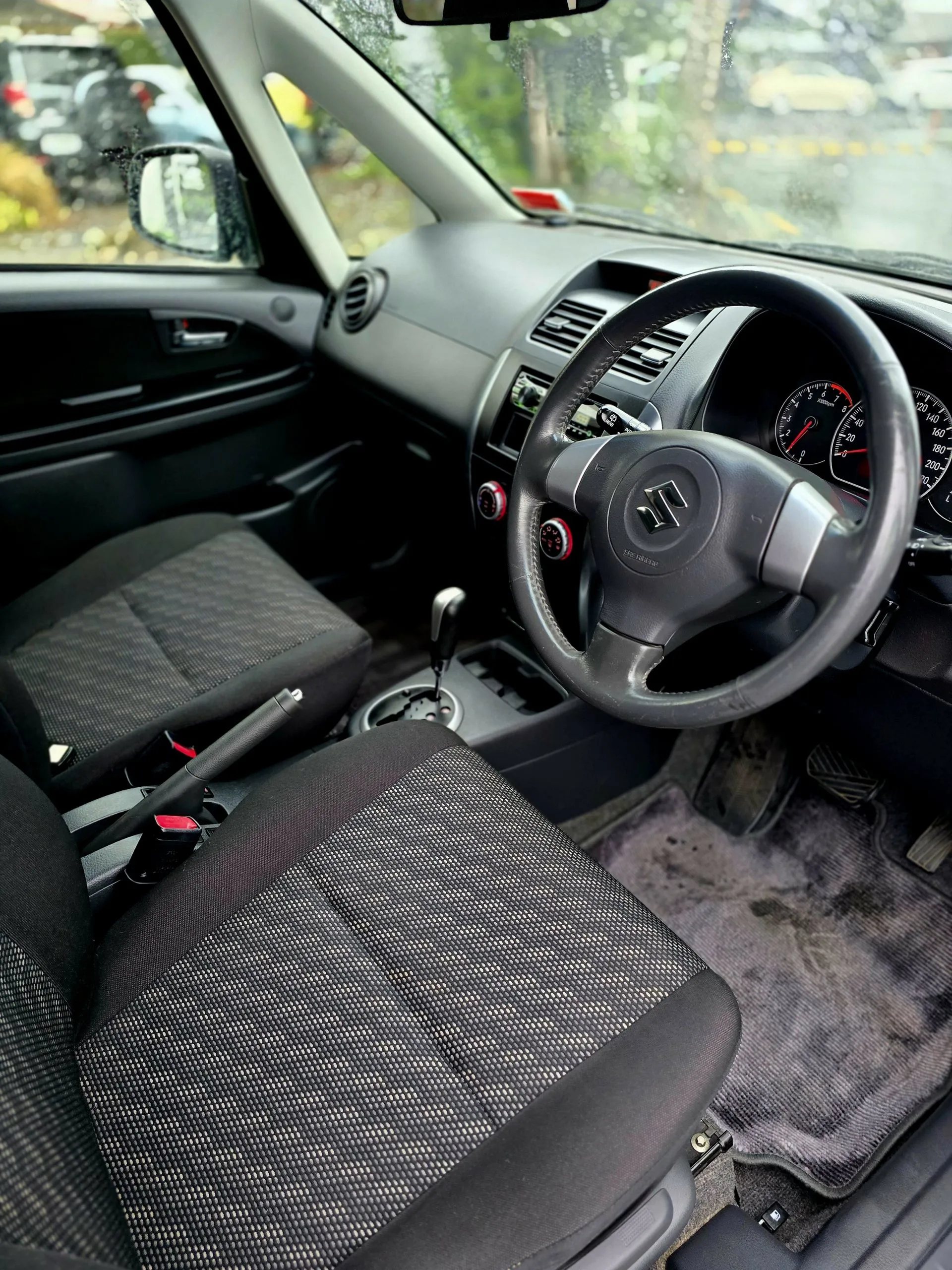 2006 Suzuki SX4 Carousel 7