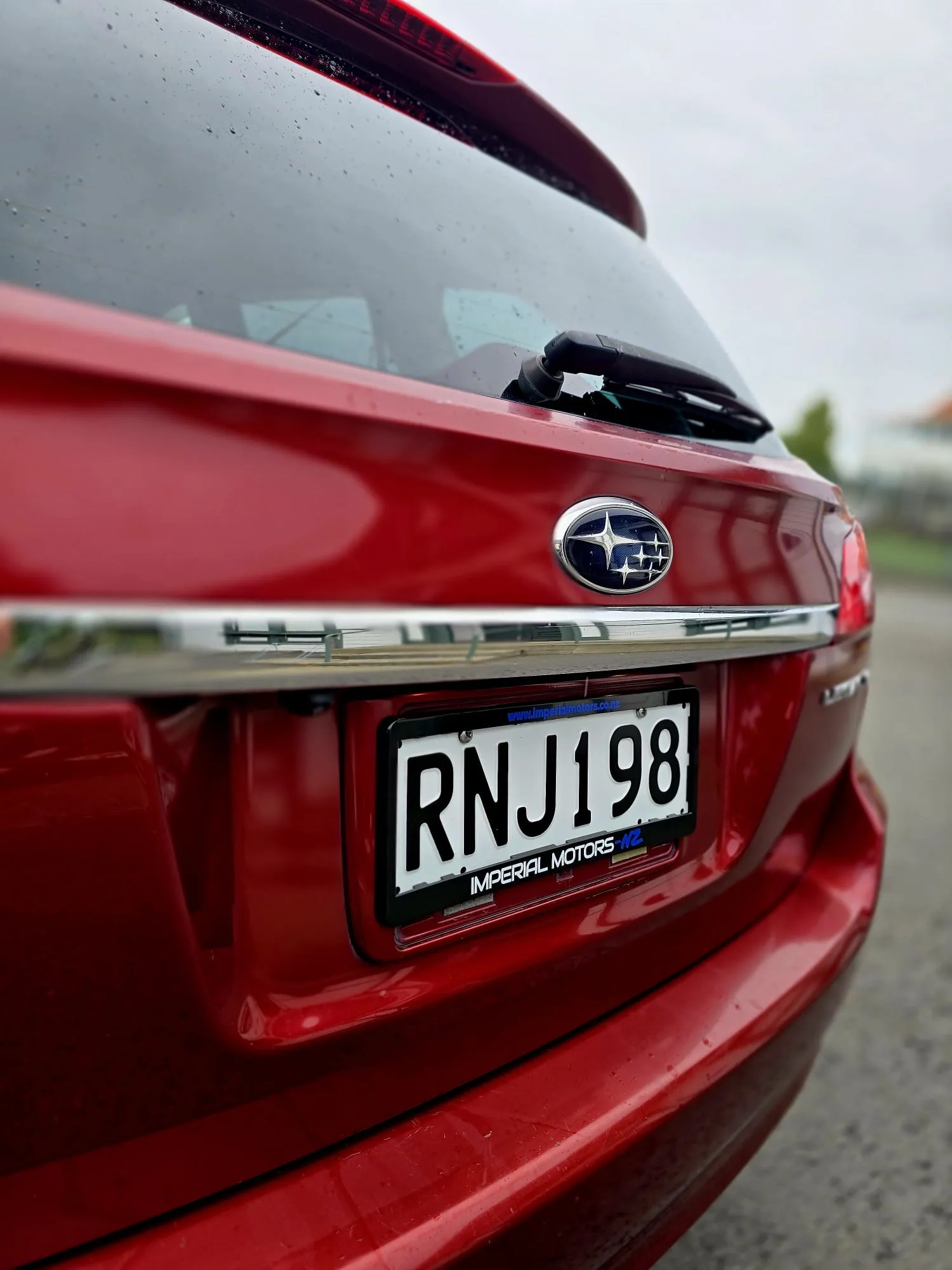 2010 Subaru Legacy  Carousel 5