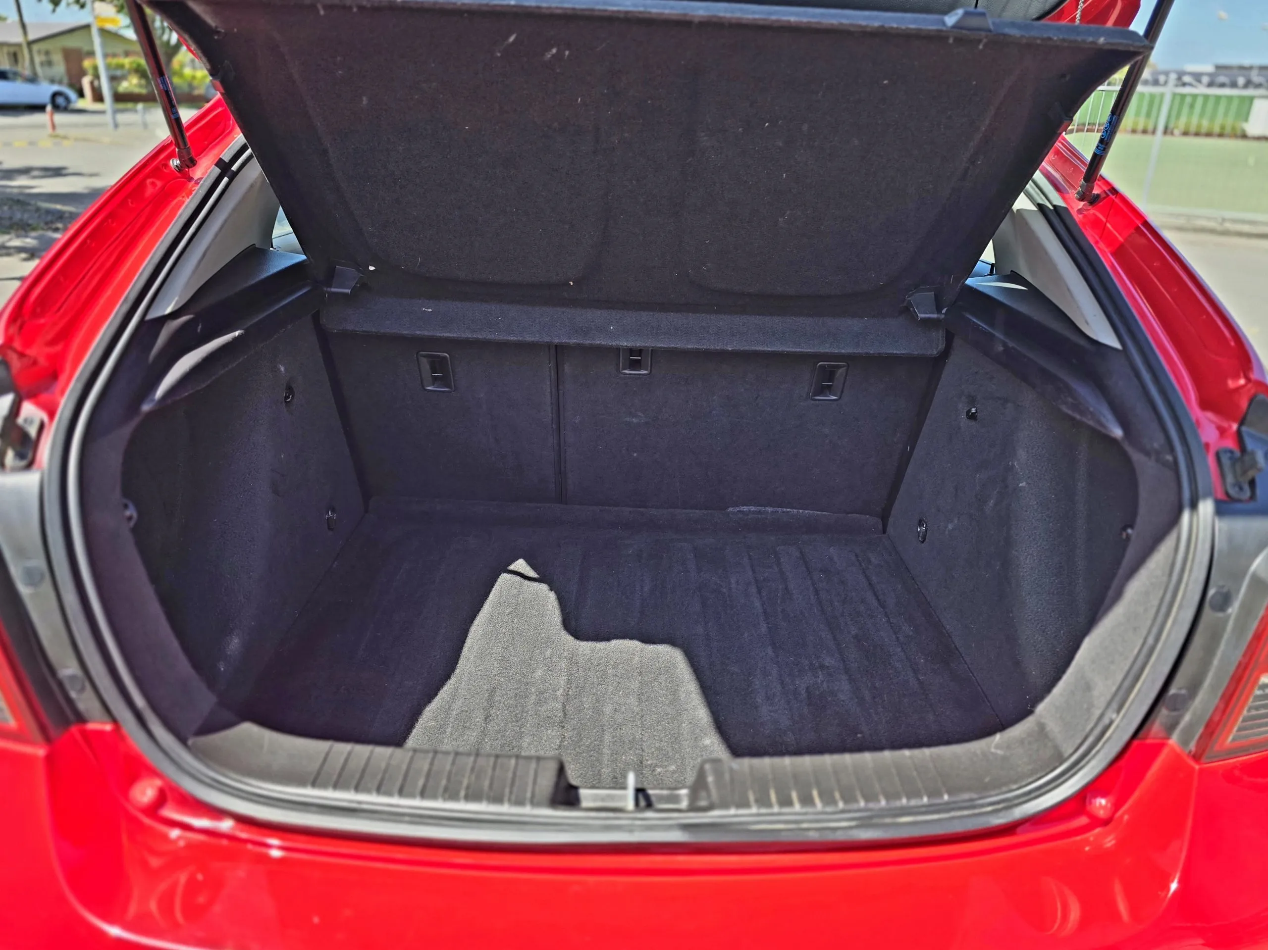 2014 Holden Cruze Equipe Hb Carousel 10