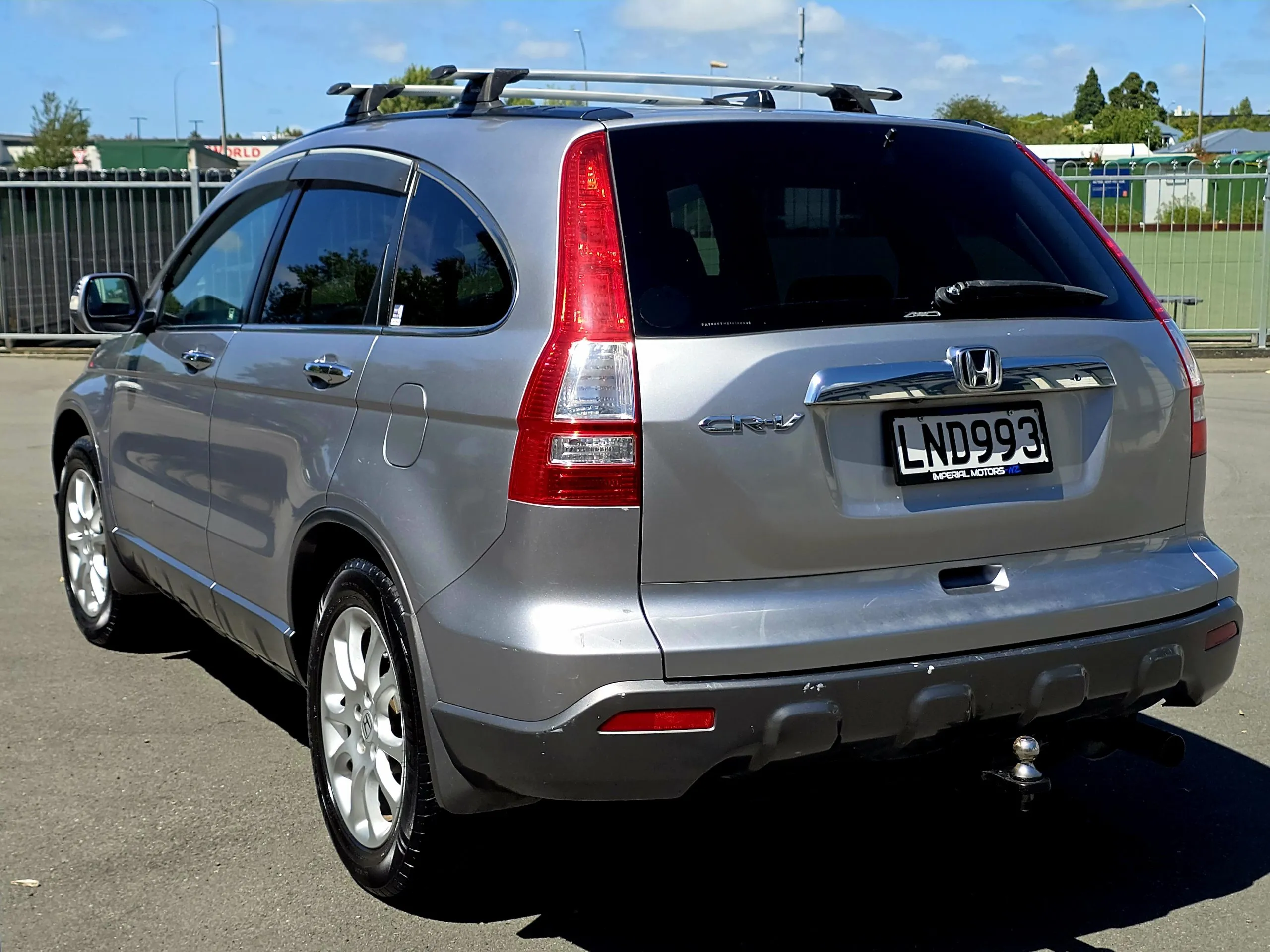 2007 Honda CR-V Hybrid – 121,400km’s Carousel 2
