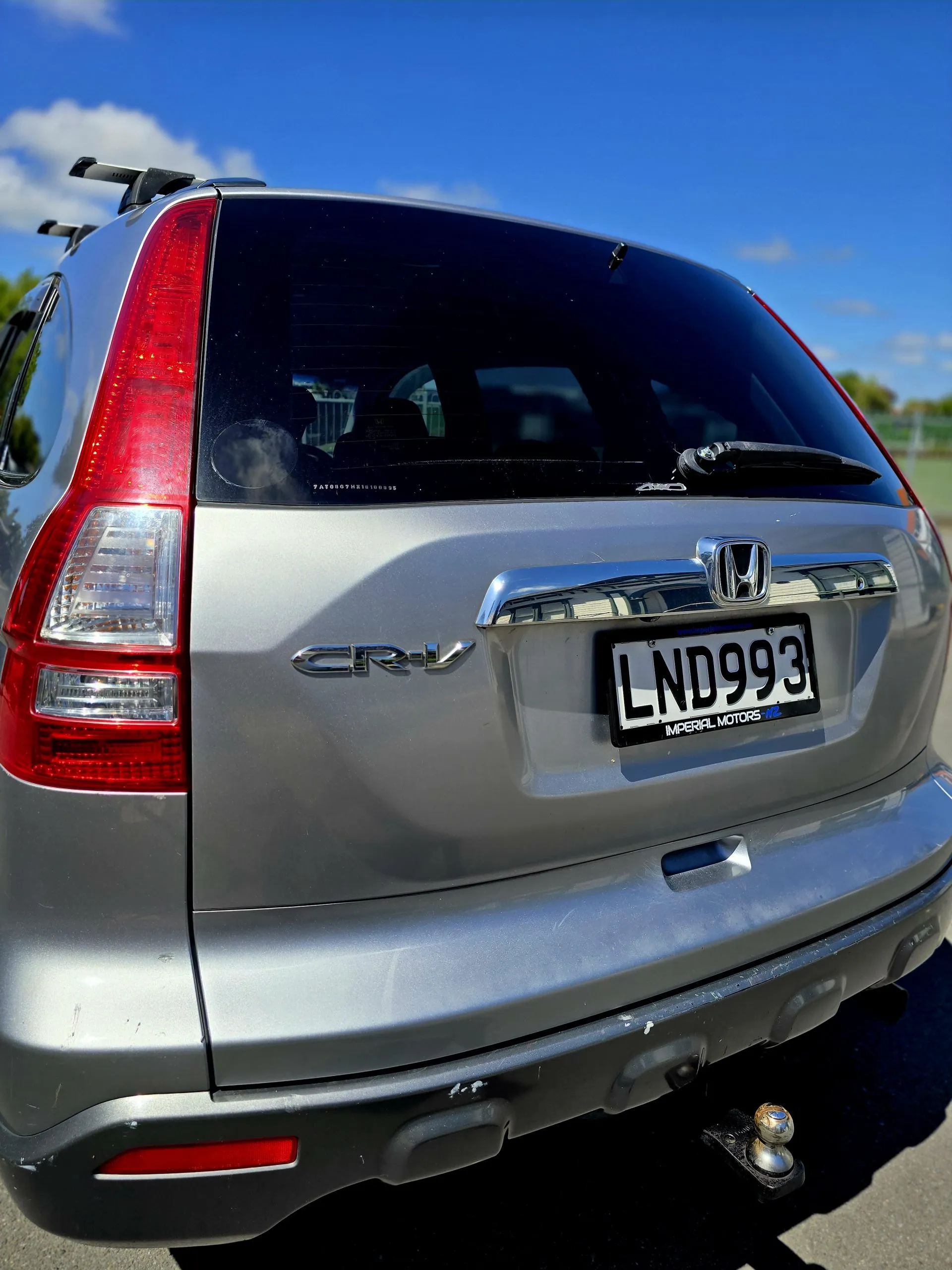 2007 Honda CR-V Hybrid – 121,400km’s Carousel 5