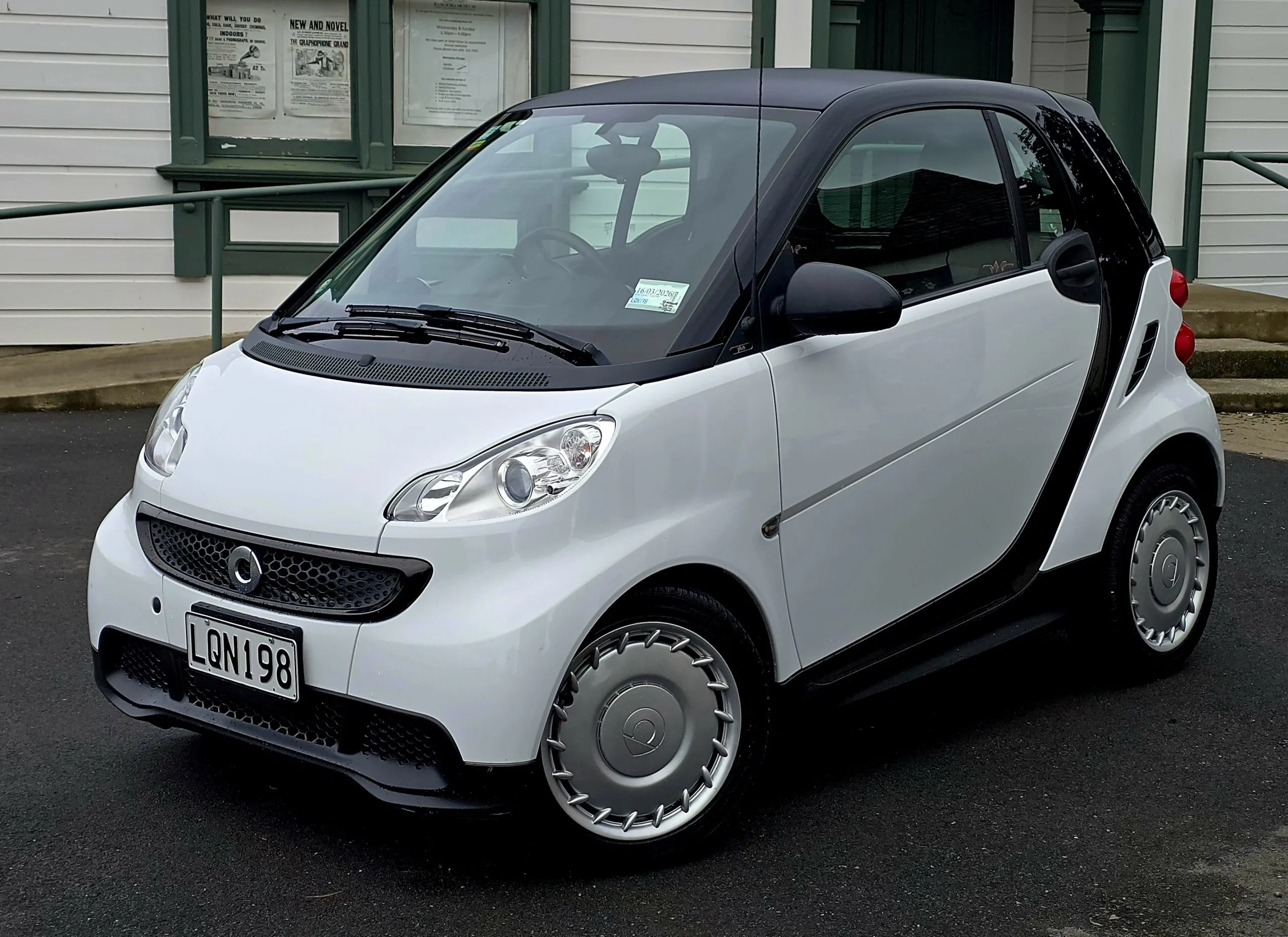 2014 Smart Fortwo Carousel 10