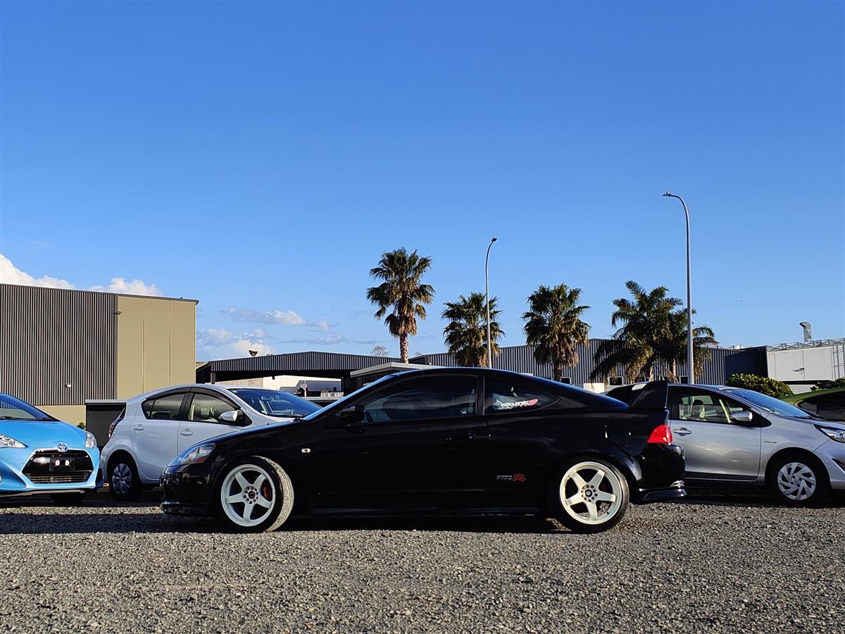 2005 Honda Integra DC5 Type R | LVV Cert | Mostly Stock Carousel 1