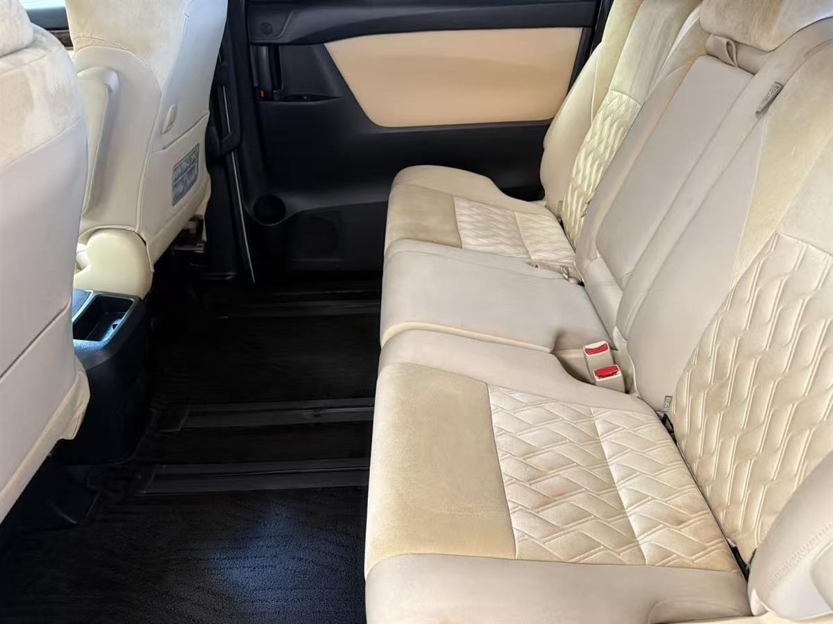 2018 Toyota Vellfire Carousel 16
