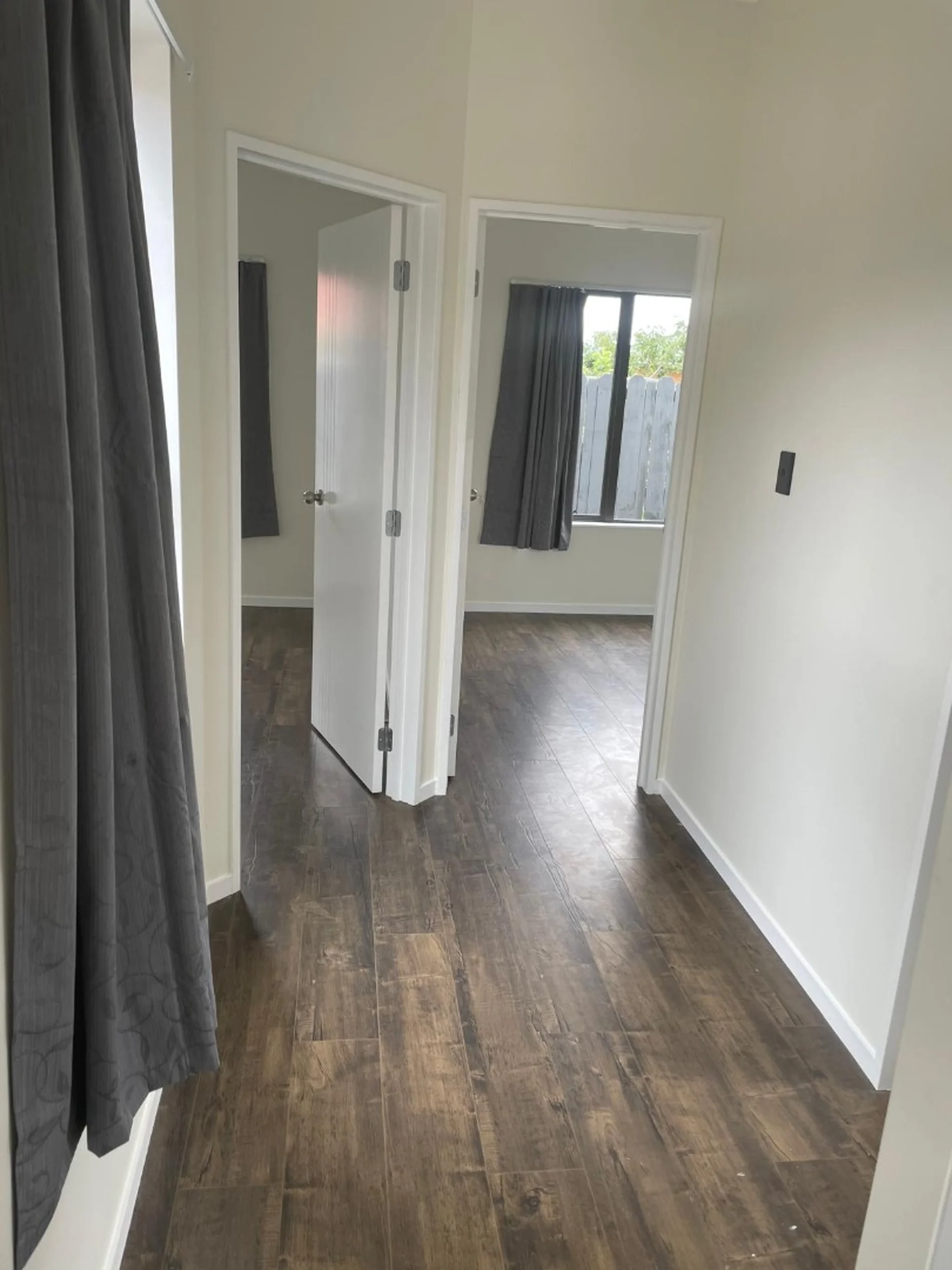 Granny/60 Medvale Avenue, Flat Bush Auckland 2019 Carousel 2