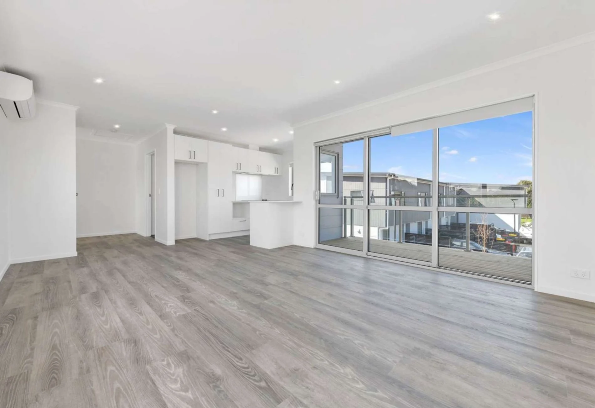 13B Sealord Place, Manurewa East Auckland 2102 Manurewa East 2102 Carousel 2