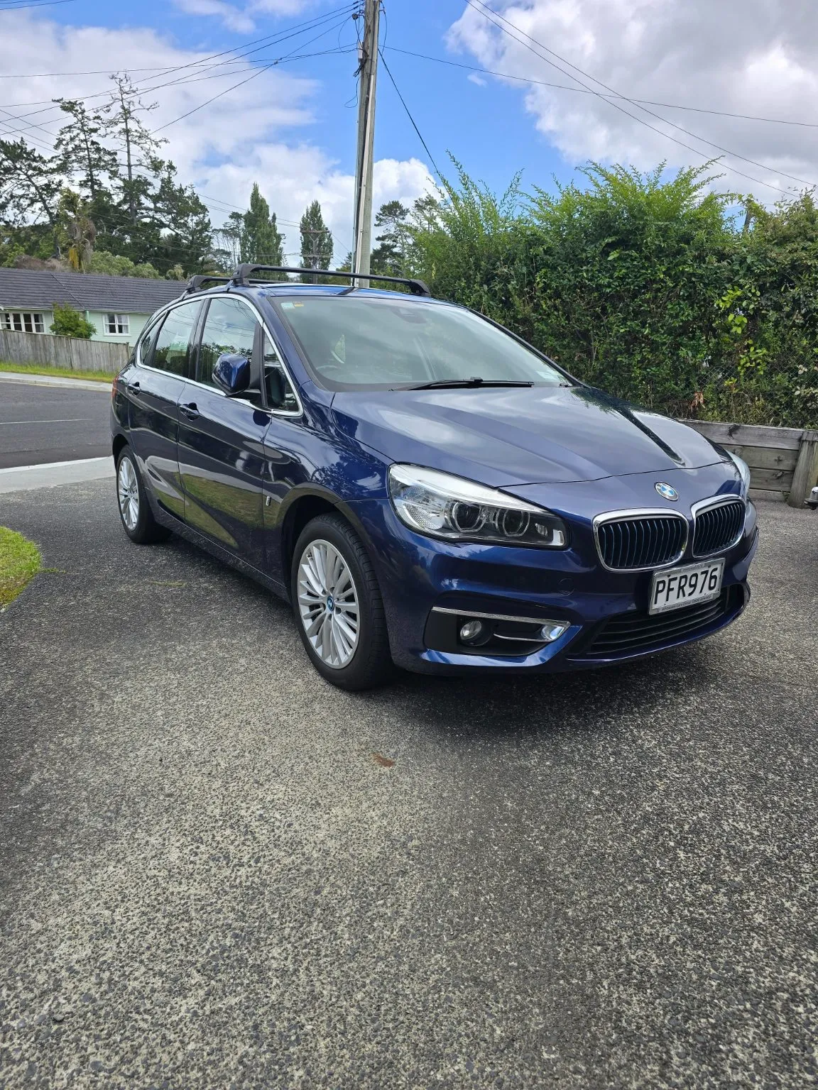2017 BMW 225xe BMW series Carousel 15