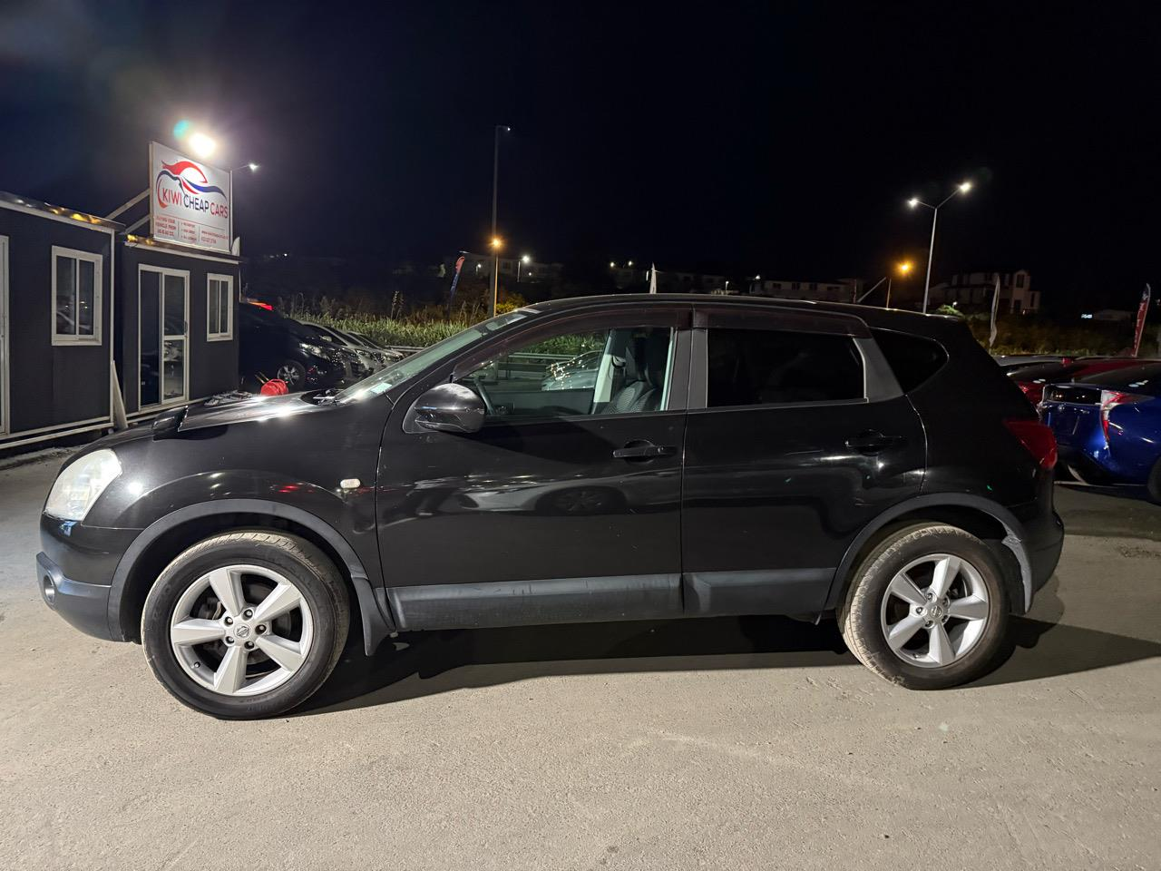 🚙 Smart, Reliable & Ready to Go – Nissan Dualis Drive Away Today! 🚙 Carousel 4