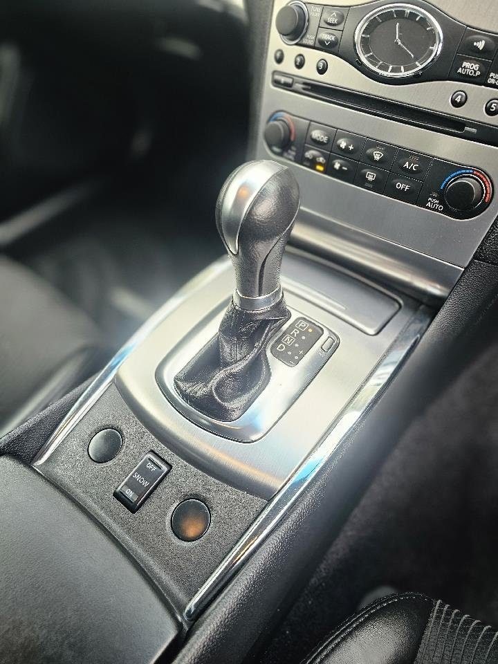 2010 Nissan Skyline 250GT Carousel 9
