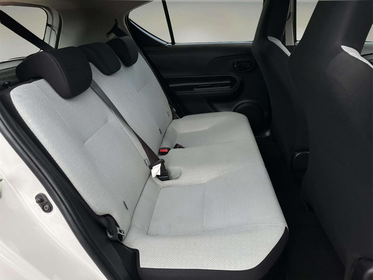 second hand 2021 Toyota AQUA S BUSINESS PACKAGE PUSH START for sale NZ Collage 1