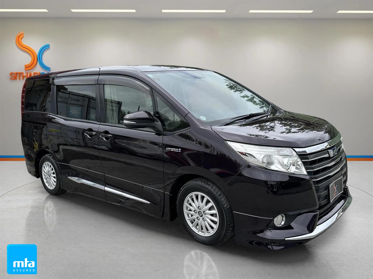 2014 Toyota Noah HYBRID G
