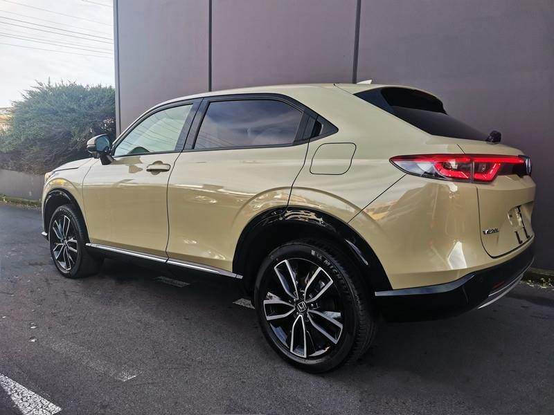 2021 Honda Vezel Z AWD High Spec / SALE!! Carousel 4