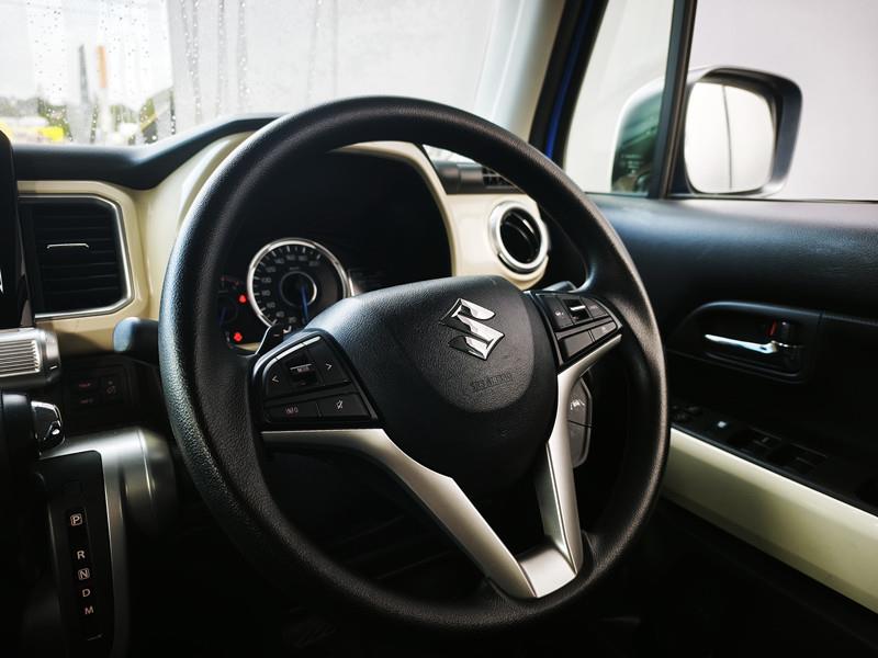 2021 Suzuki XBee Hybrid, Two-Tone Crossover Carousel 11