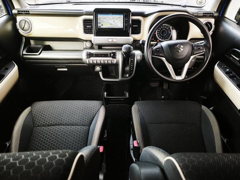 2021 Suzuki XBee Hybrid, Two-Tone Crossover Carousel 8