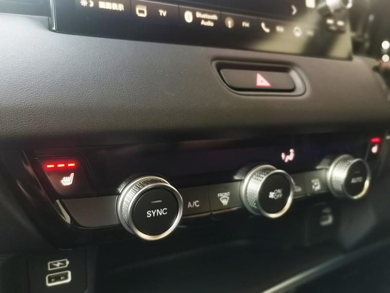 2021 Honda Vezel Z AWD High Spec / SALE!! Carousel 14