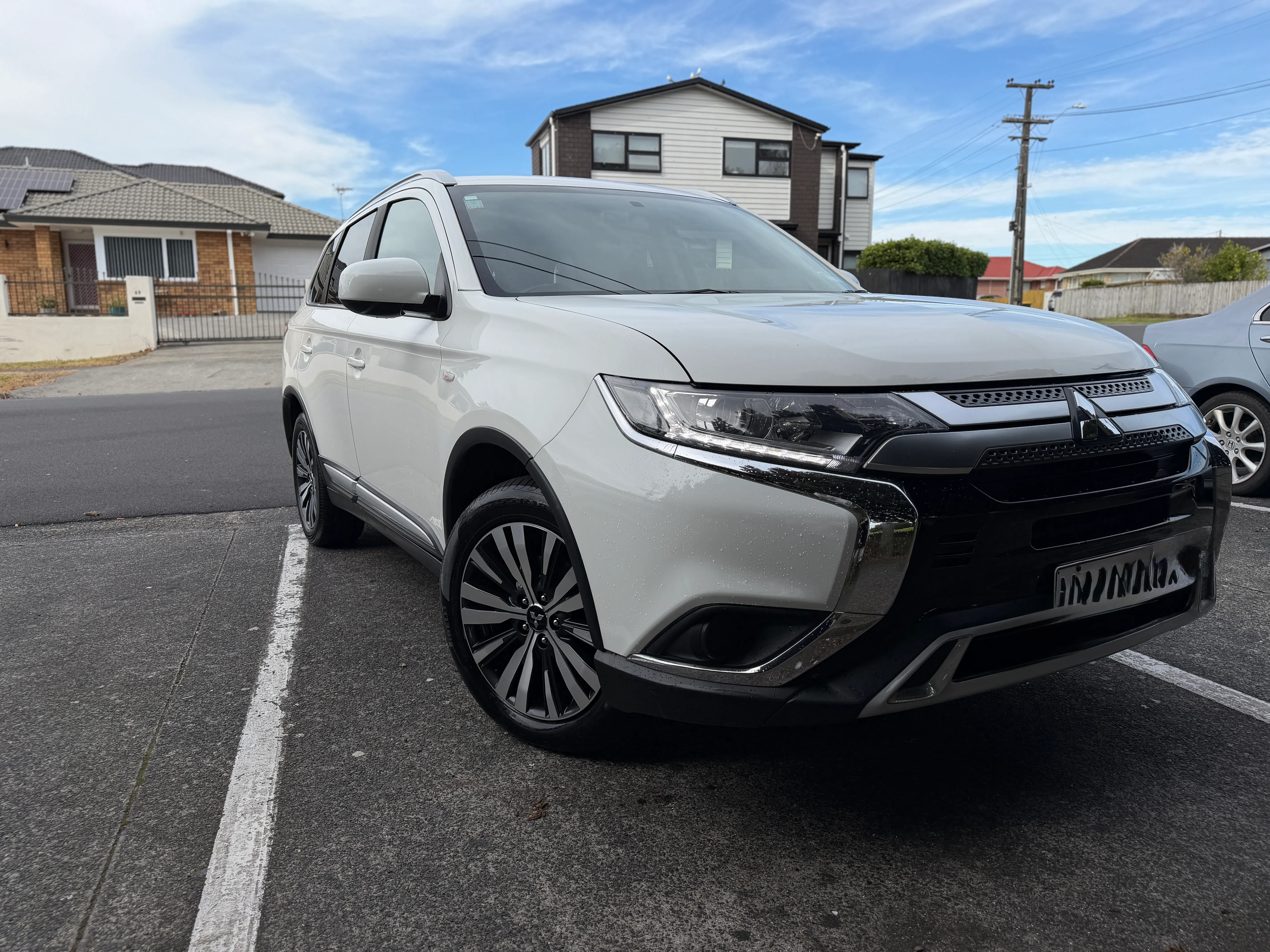 Mitsubishi Outlander 2019/7 Seater 