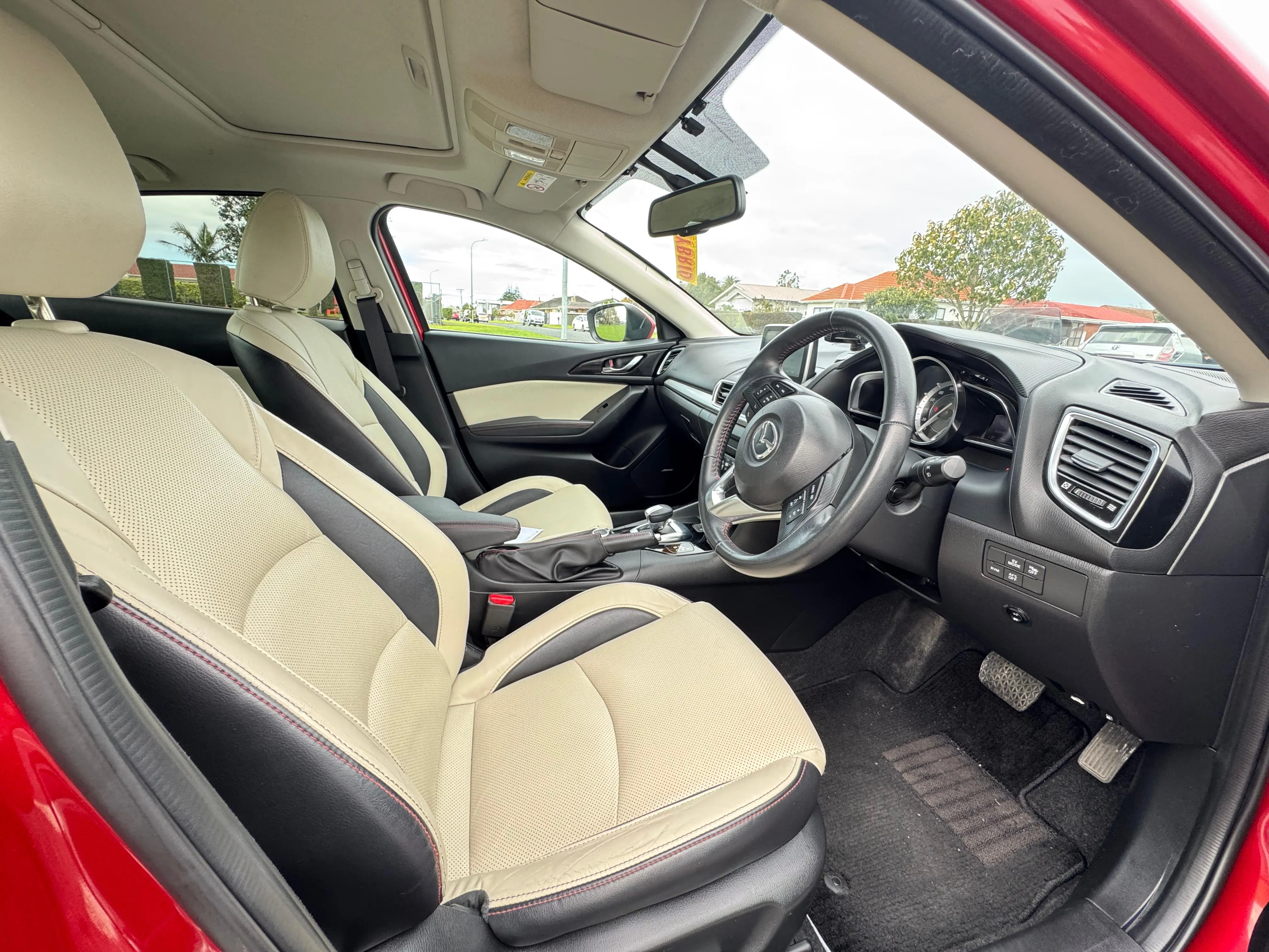 MAZDA AXELA TOP MODEL 2014 Carousel 8