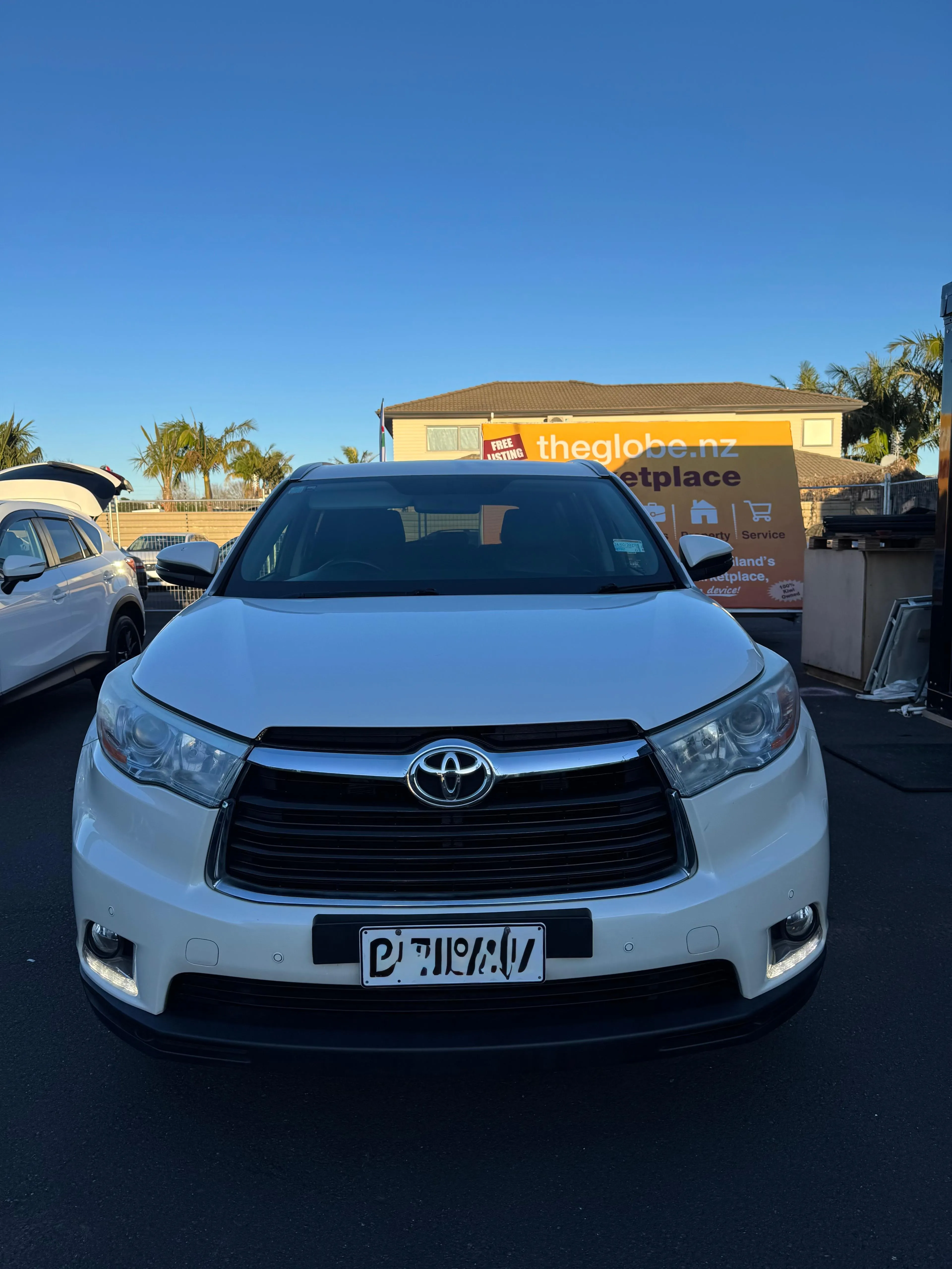 TOYOTA HIGHLANDER GXL AWD Carousel 3