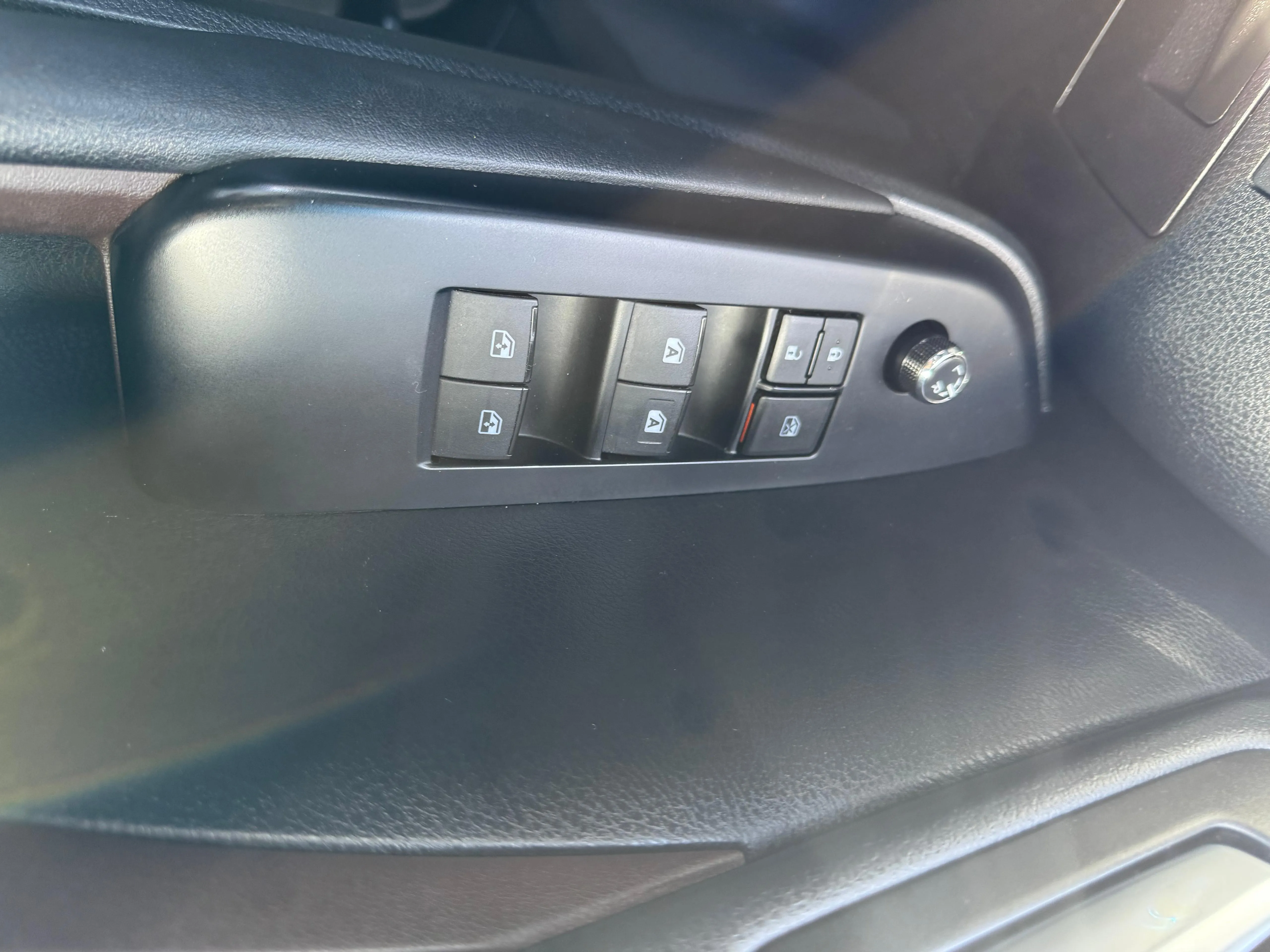 TOYOTA HIGHLANDER GXL 2015 AWD Carousel 11