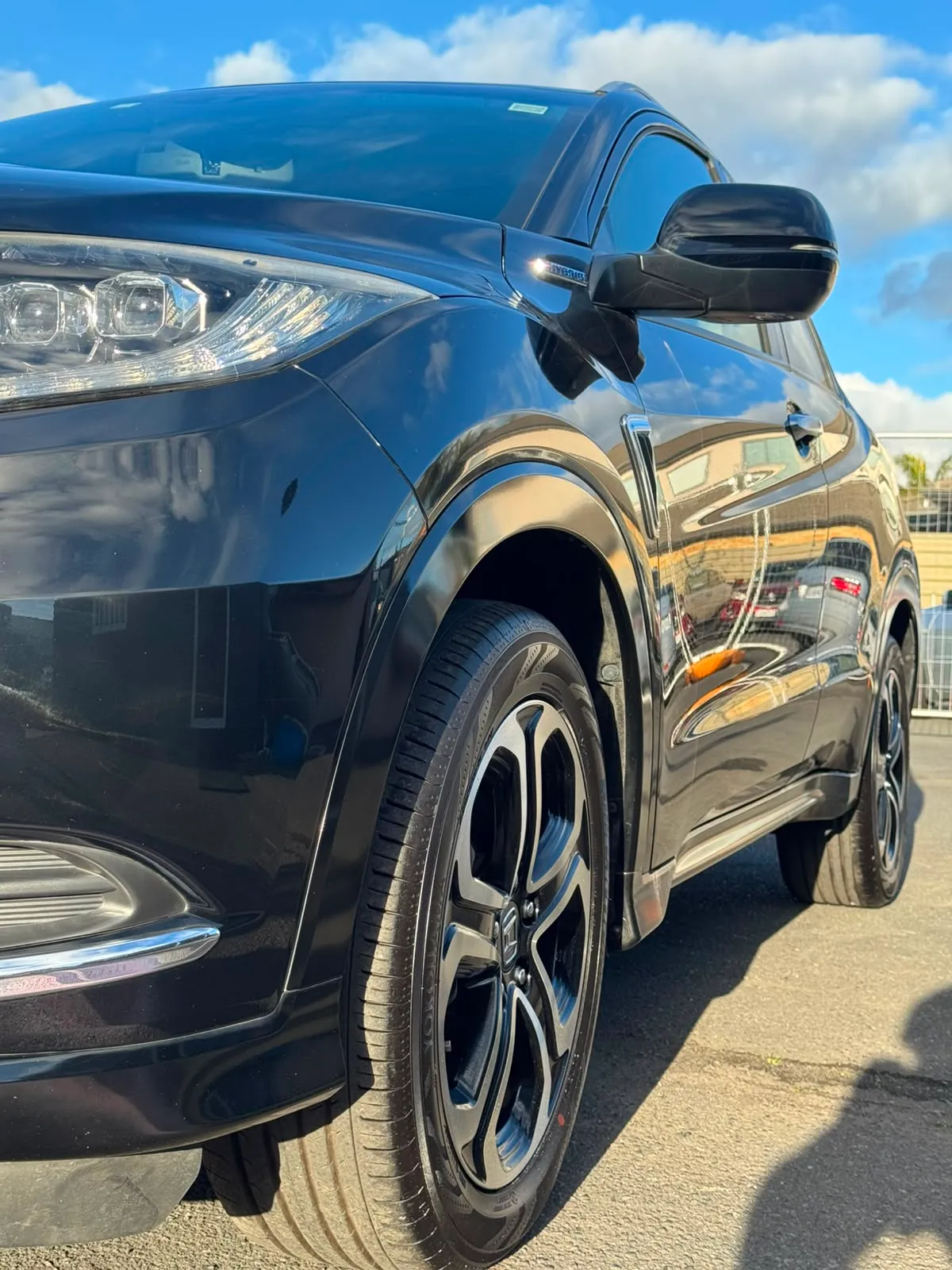 Honda Vezel Z Hybrid 2015 Carousel 8