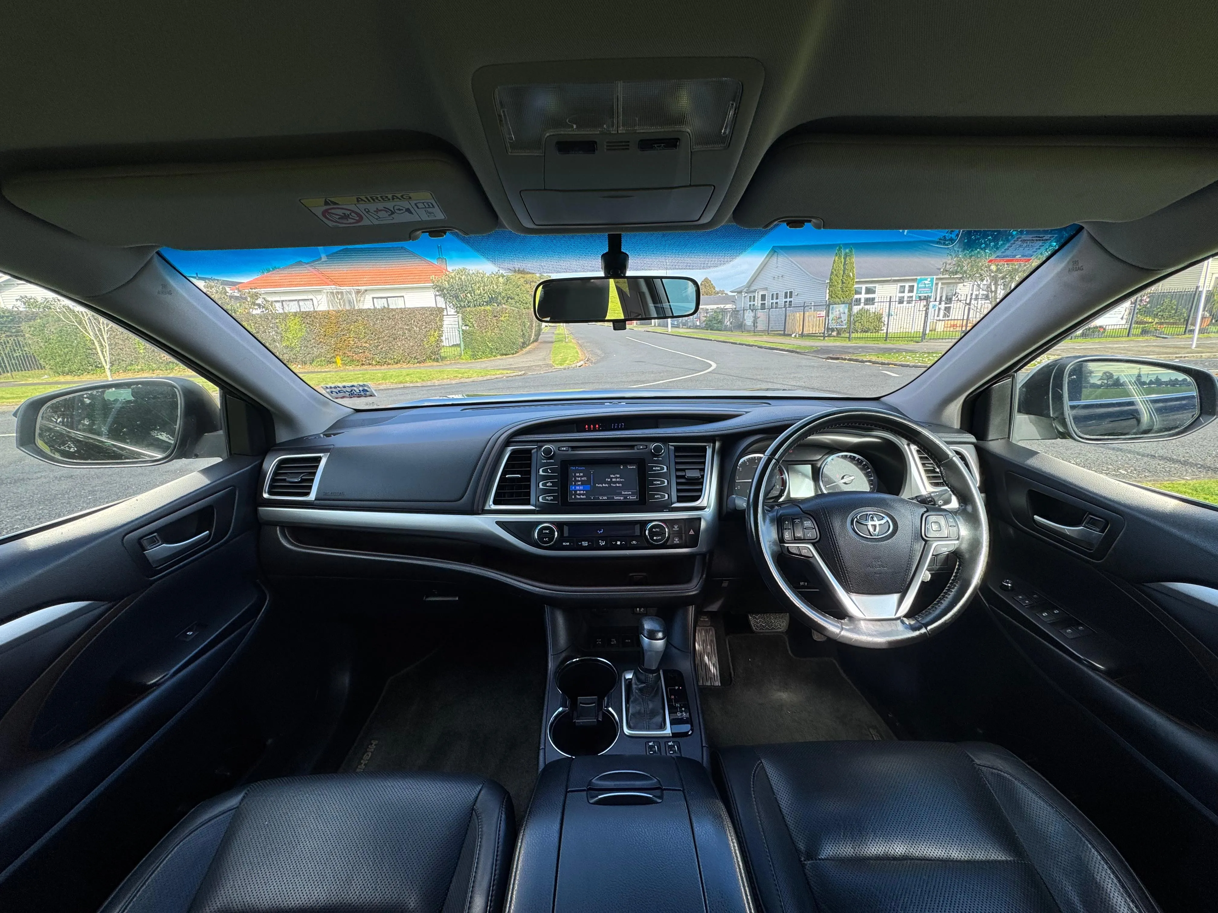TOYOTA HIGHLANDER GXL 2015 AWD Carousel 7