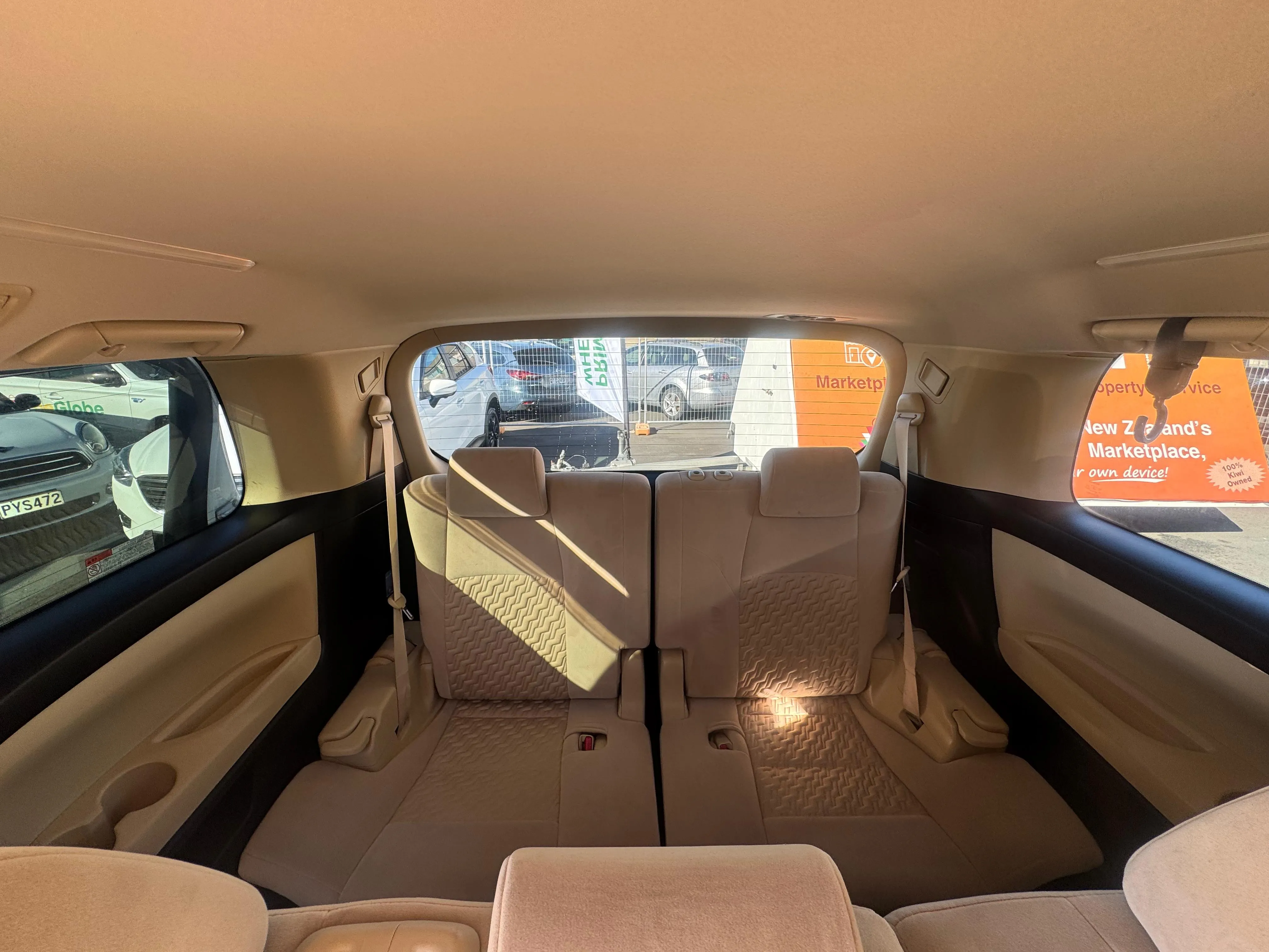 TOYOTA VELLFIRE 2017 Carousel 13