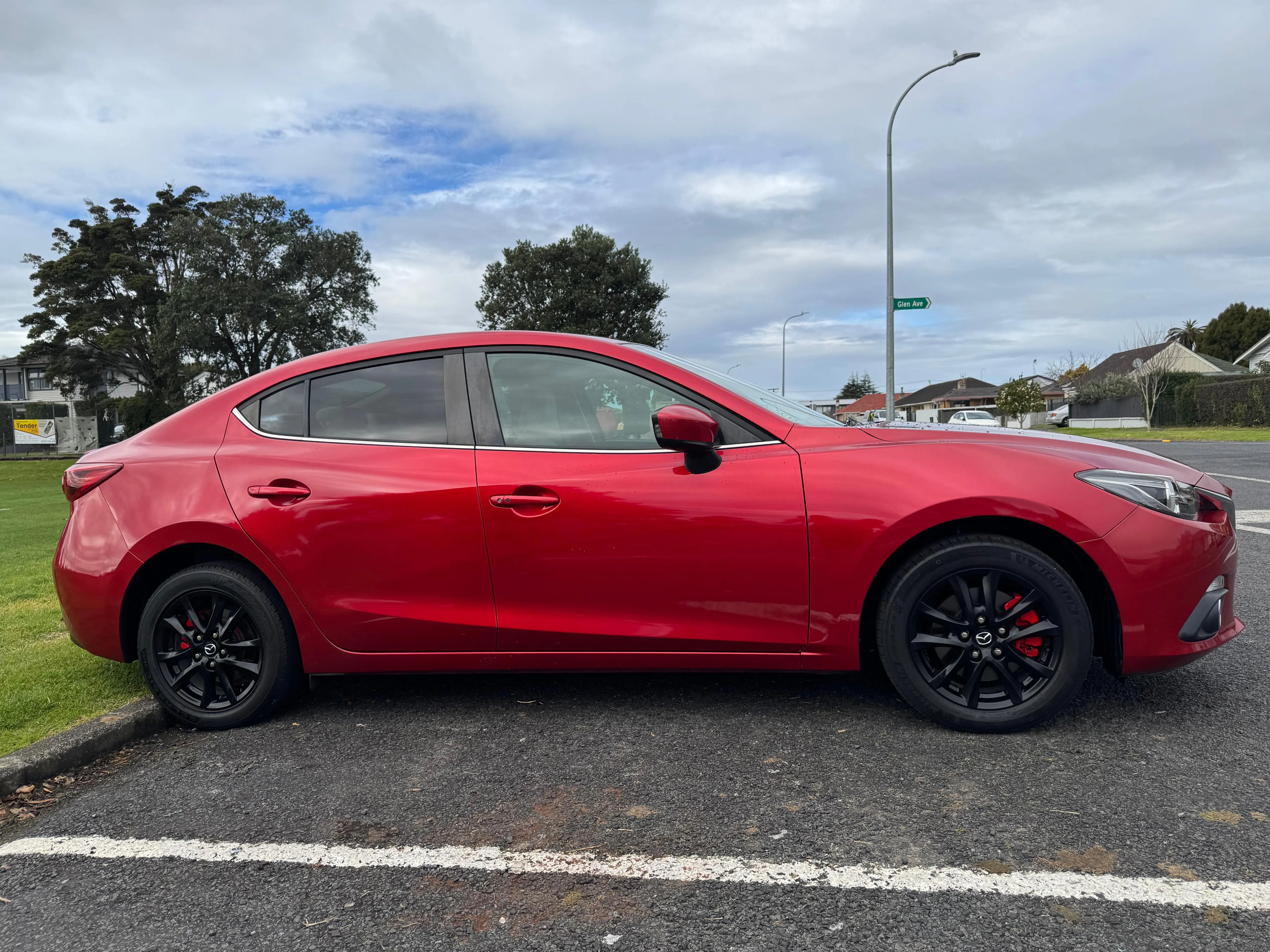 MAZDA AXELA TOP MODEL 2014 Carousel 6